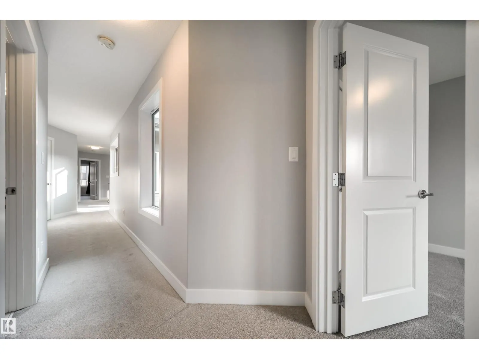120 SALISBURY WY