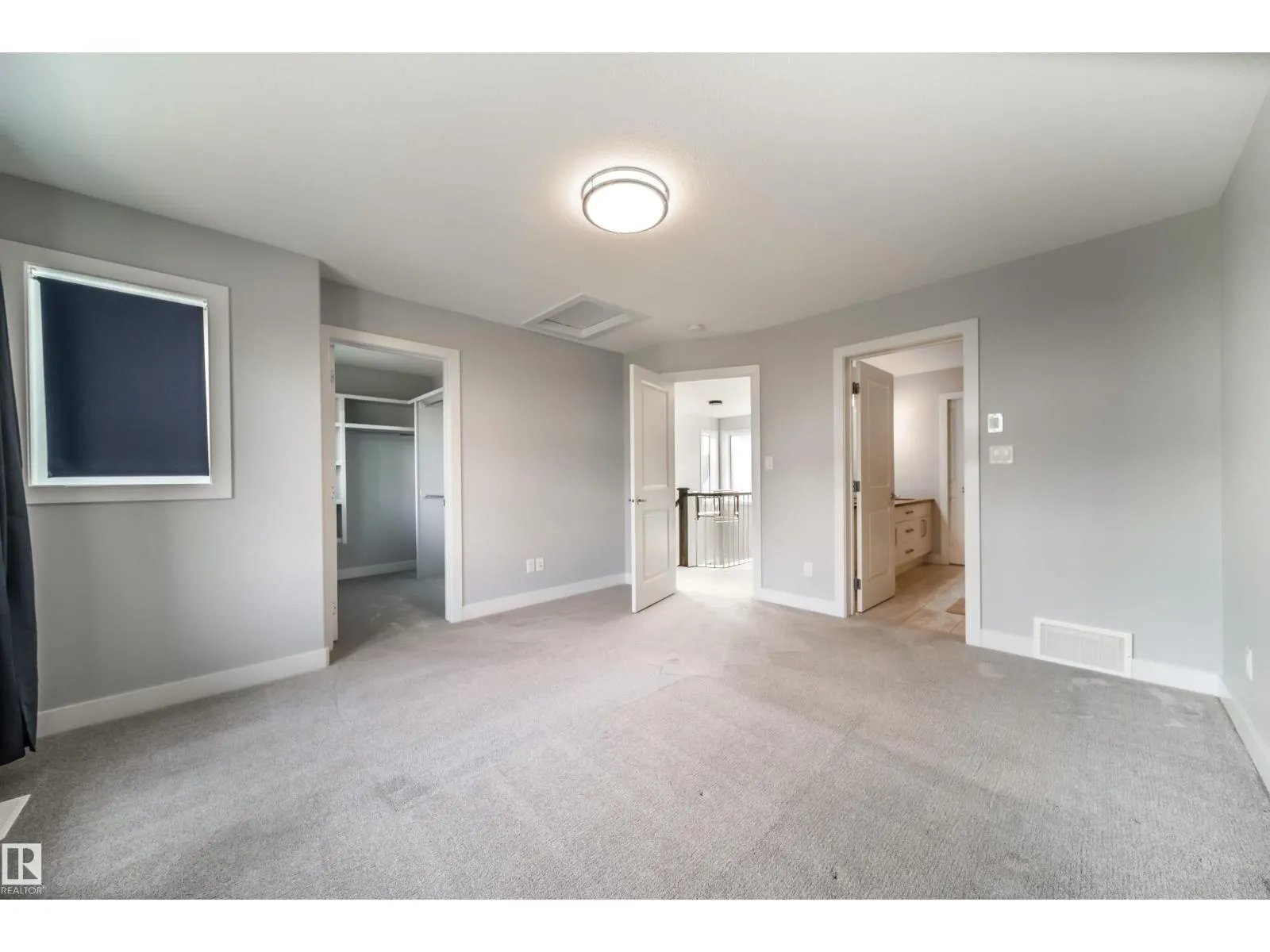 120 SALISBURY WY