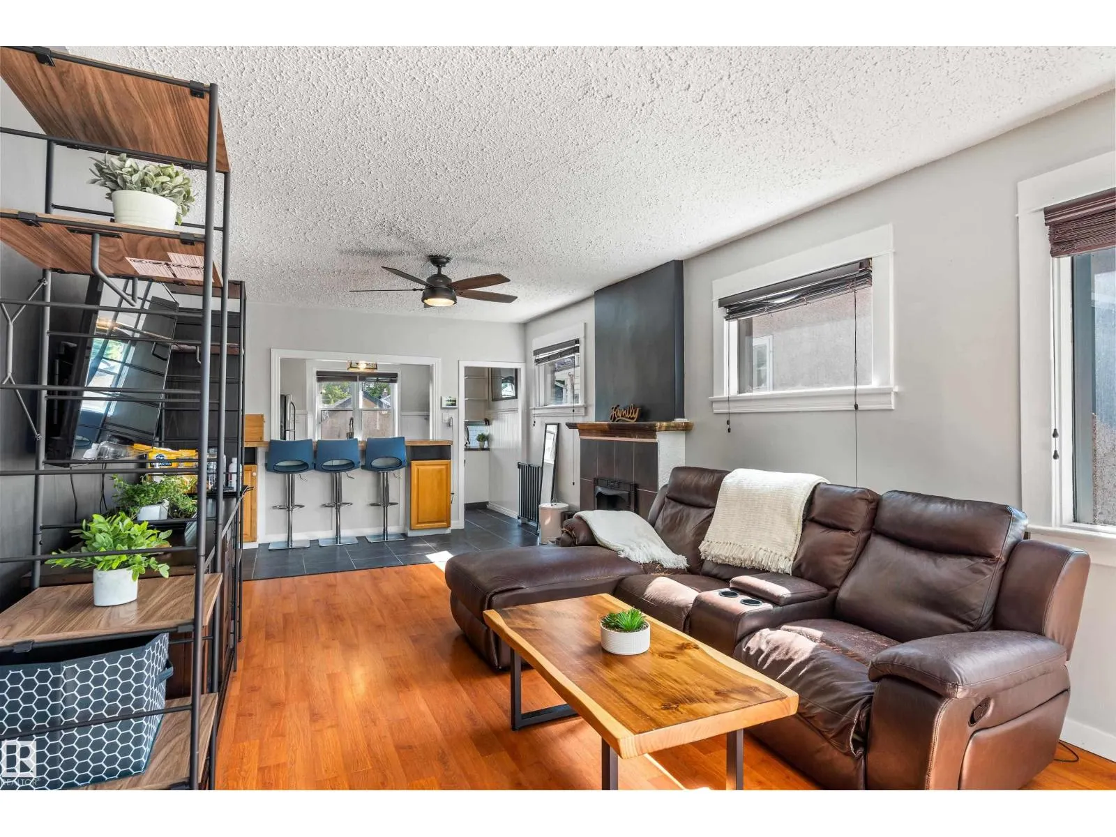 11711 94 ST NW