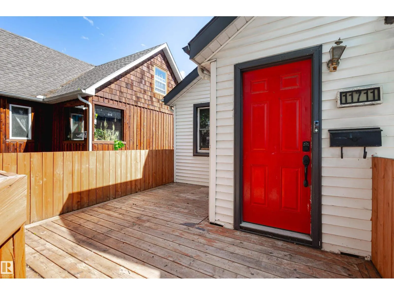 11711 94 ST NW