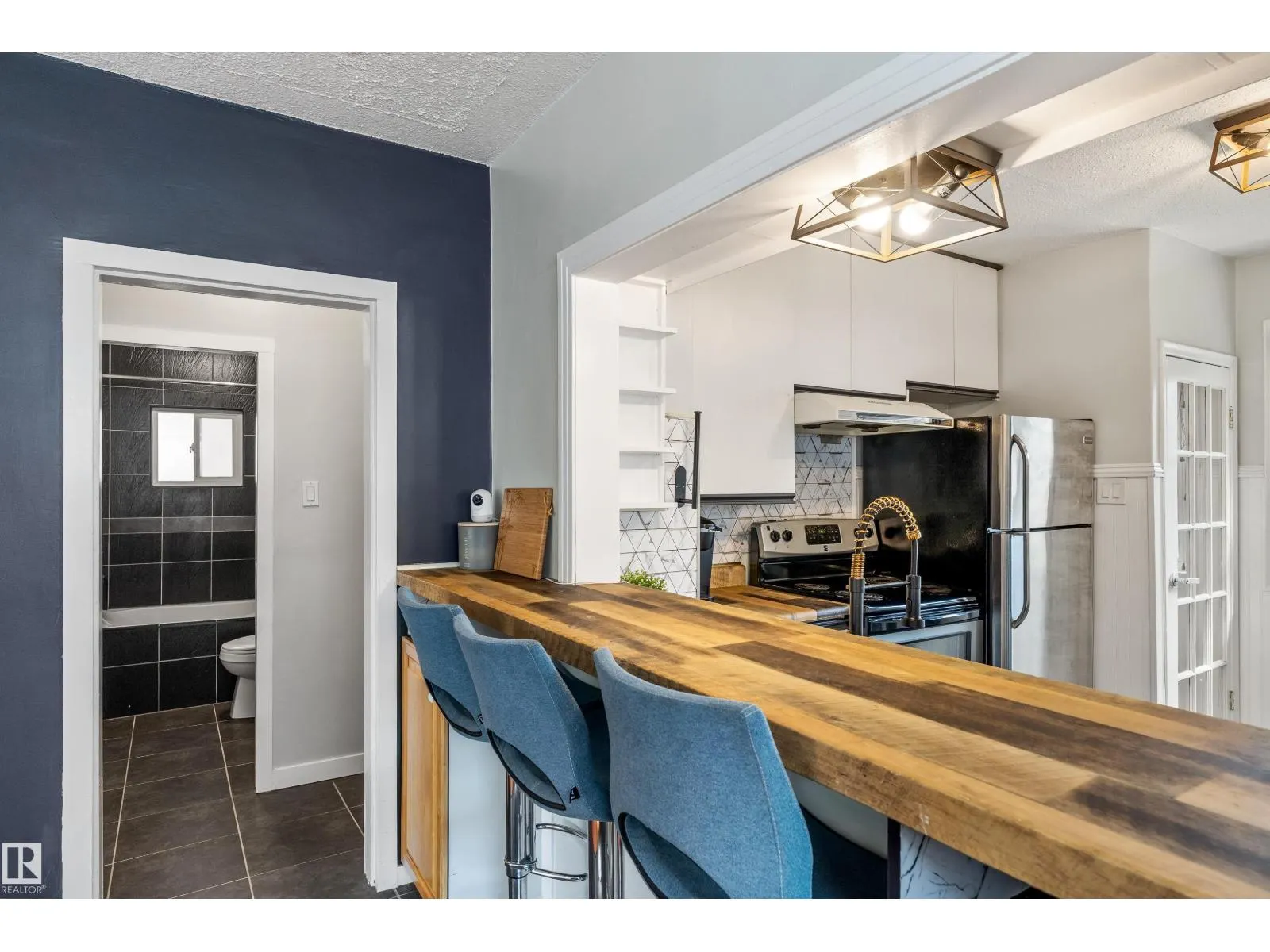 11711 94 ST NW