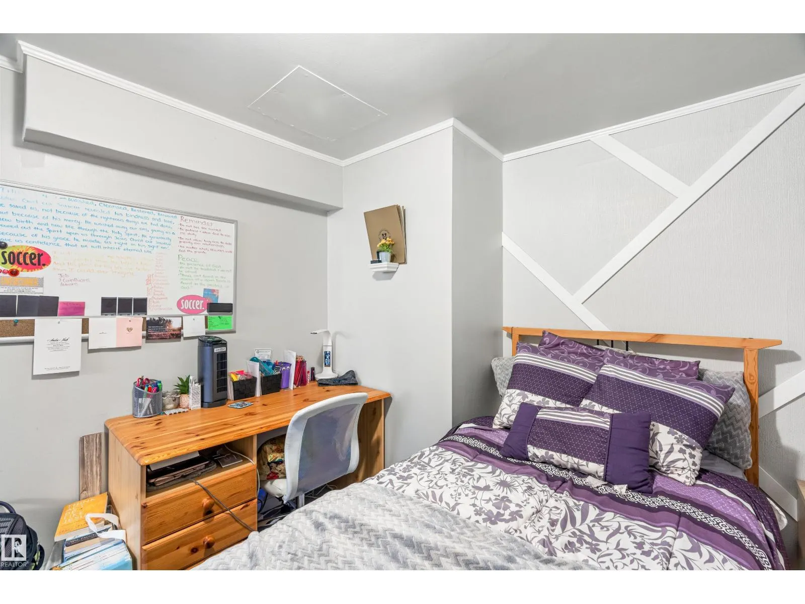 11711 94 ST NW