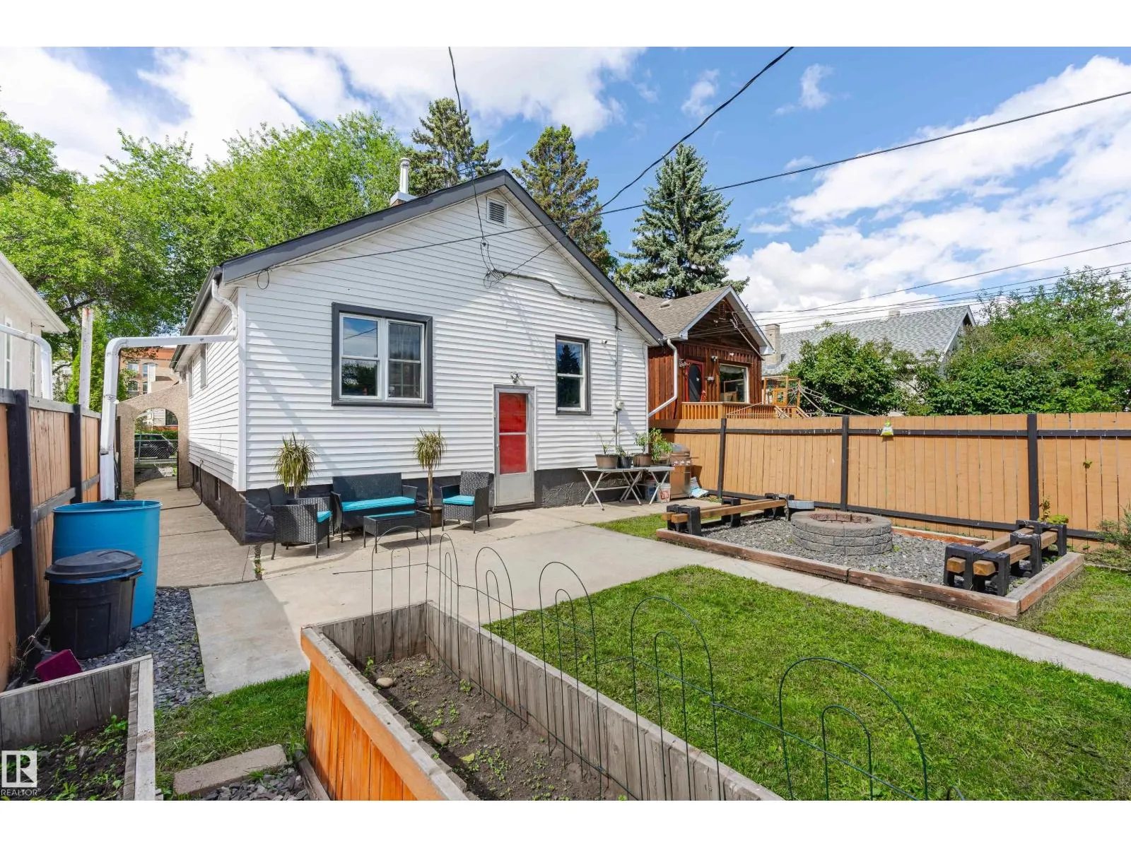 11711 94 ST NW