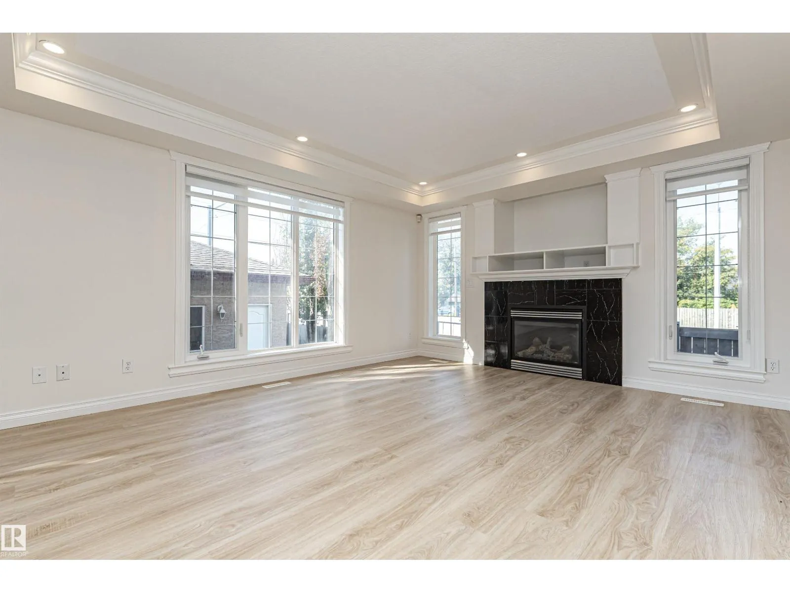 6511 109 ST NW