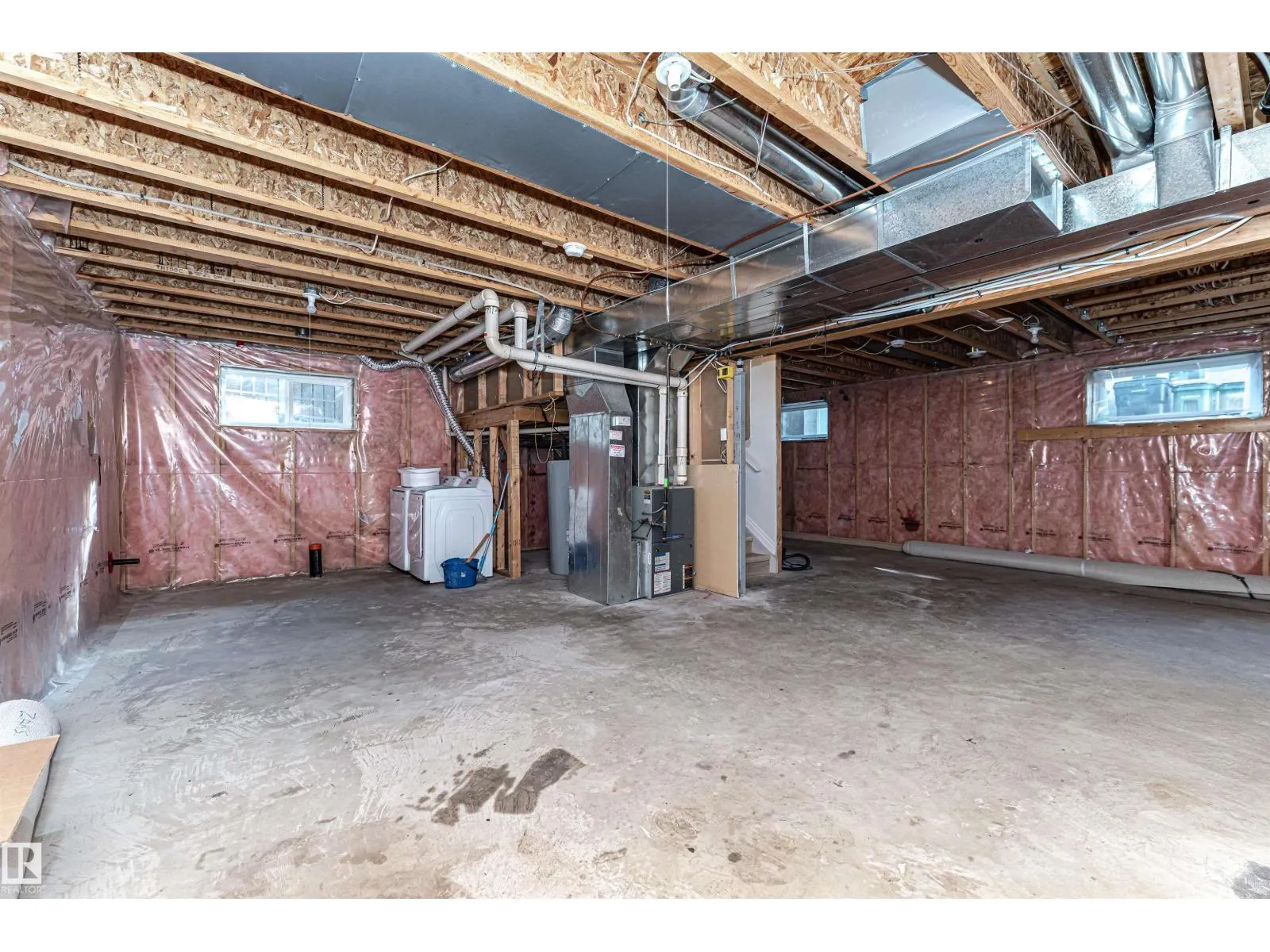 6511 109 ST NW