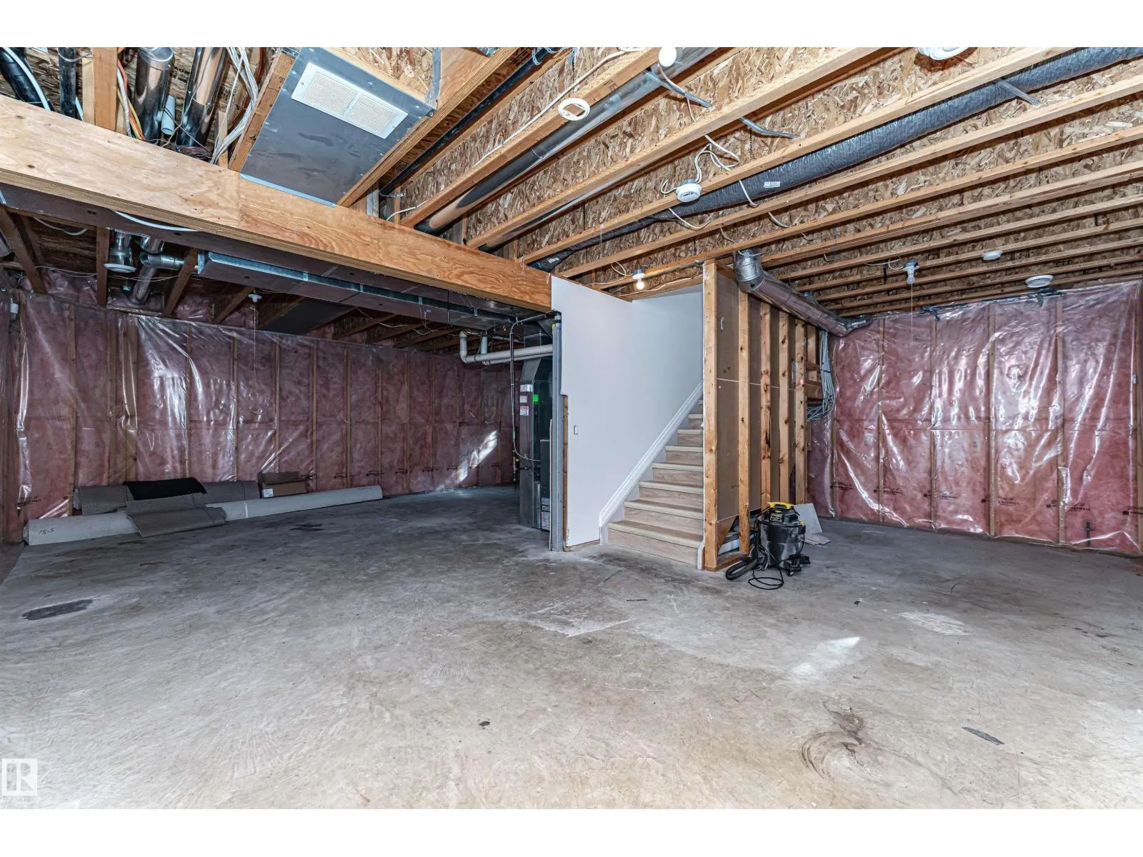 6511 109 ST NW
