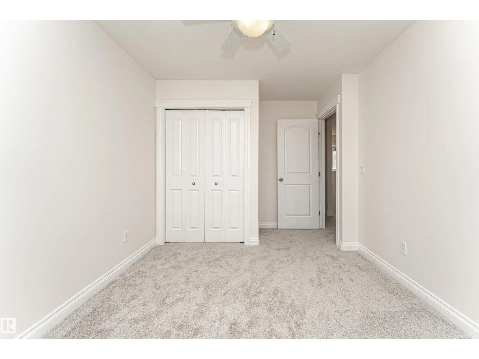 6511 109 ST NW