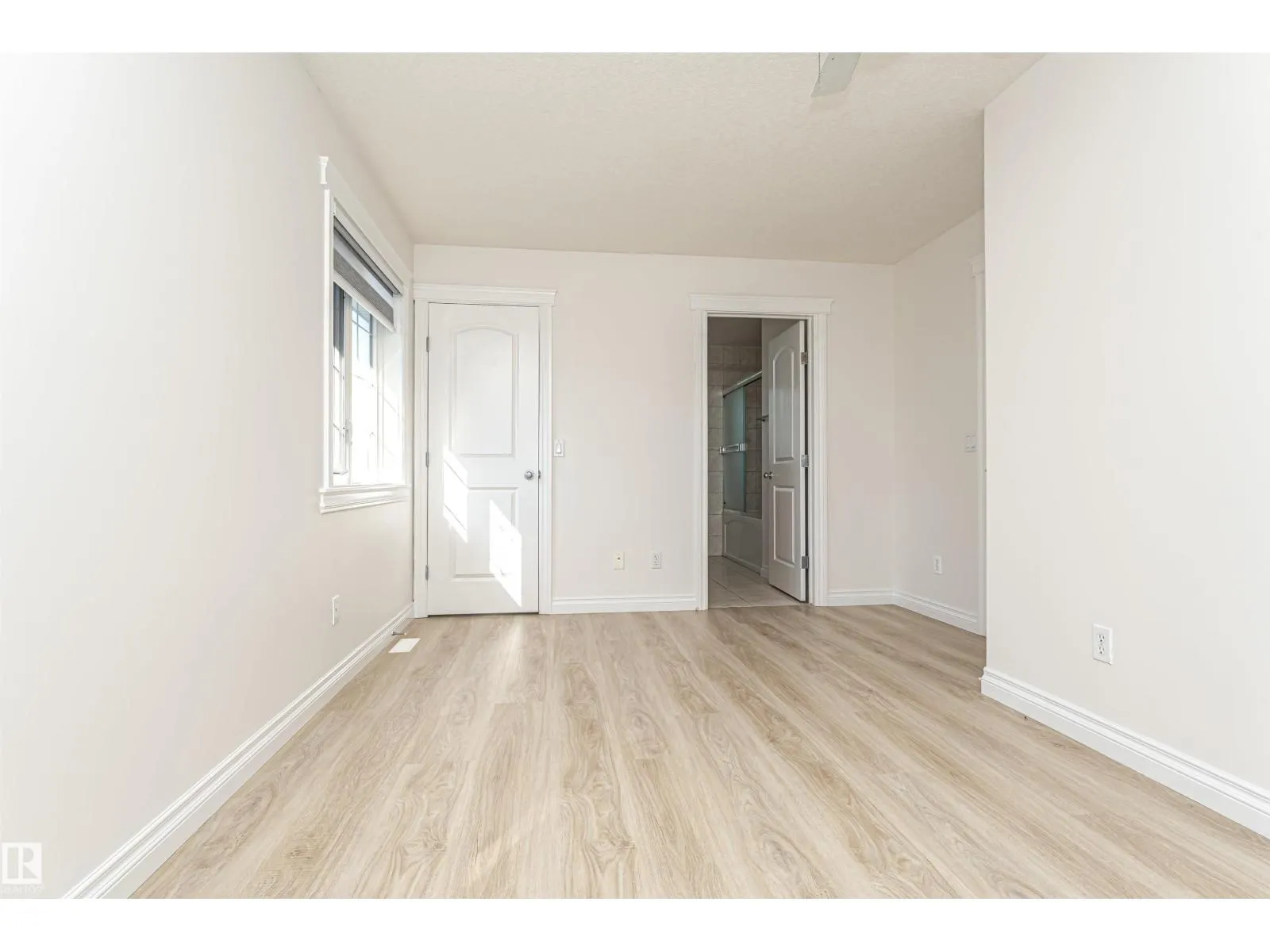 6511 109 ST NW