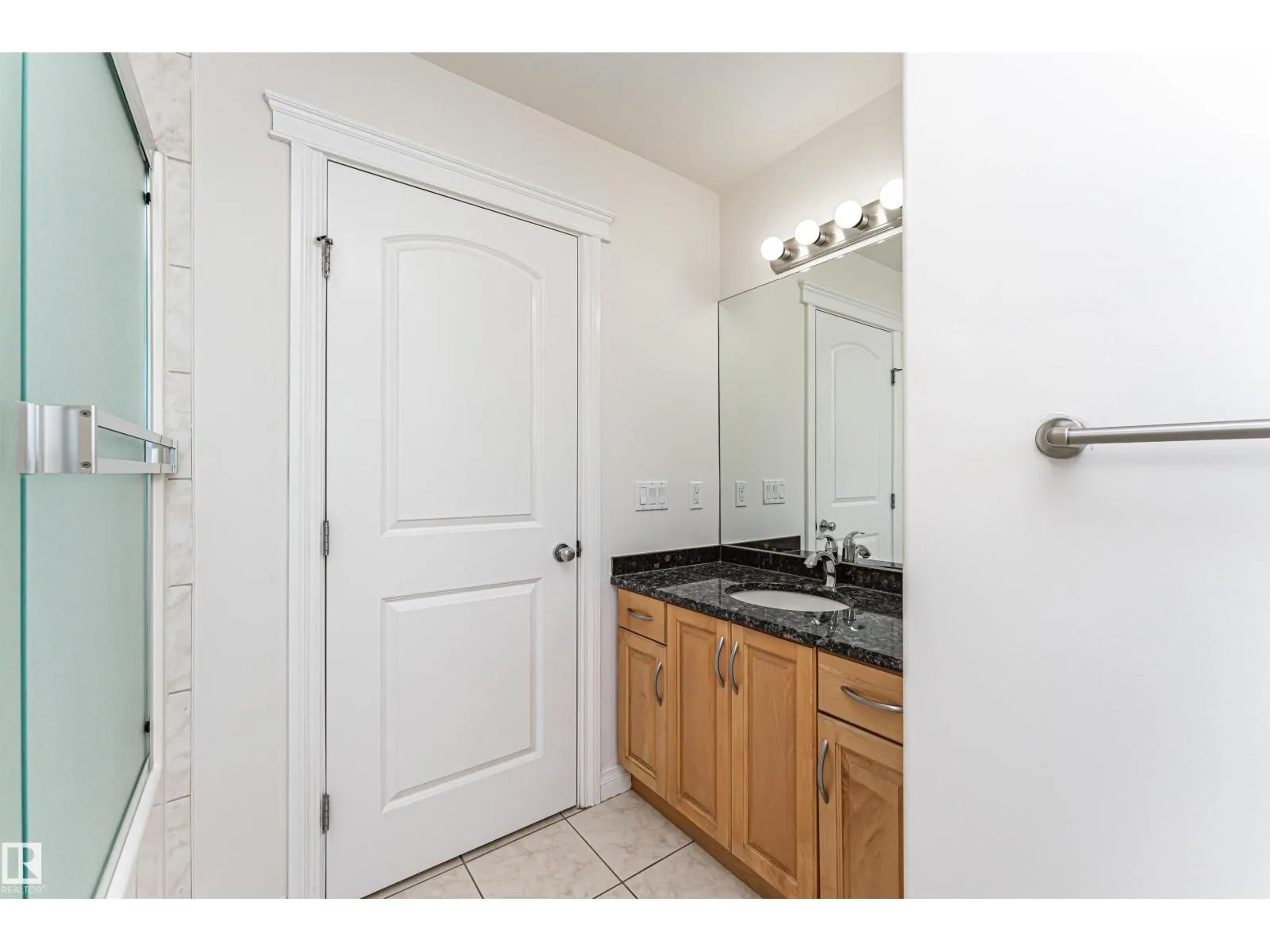 6511 109 ST NW