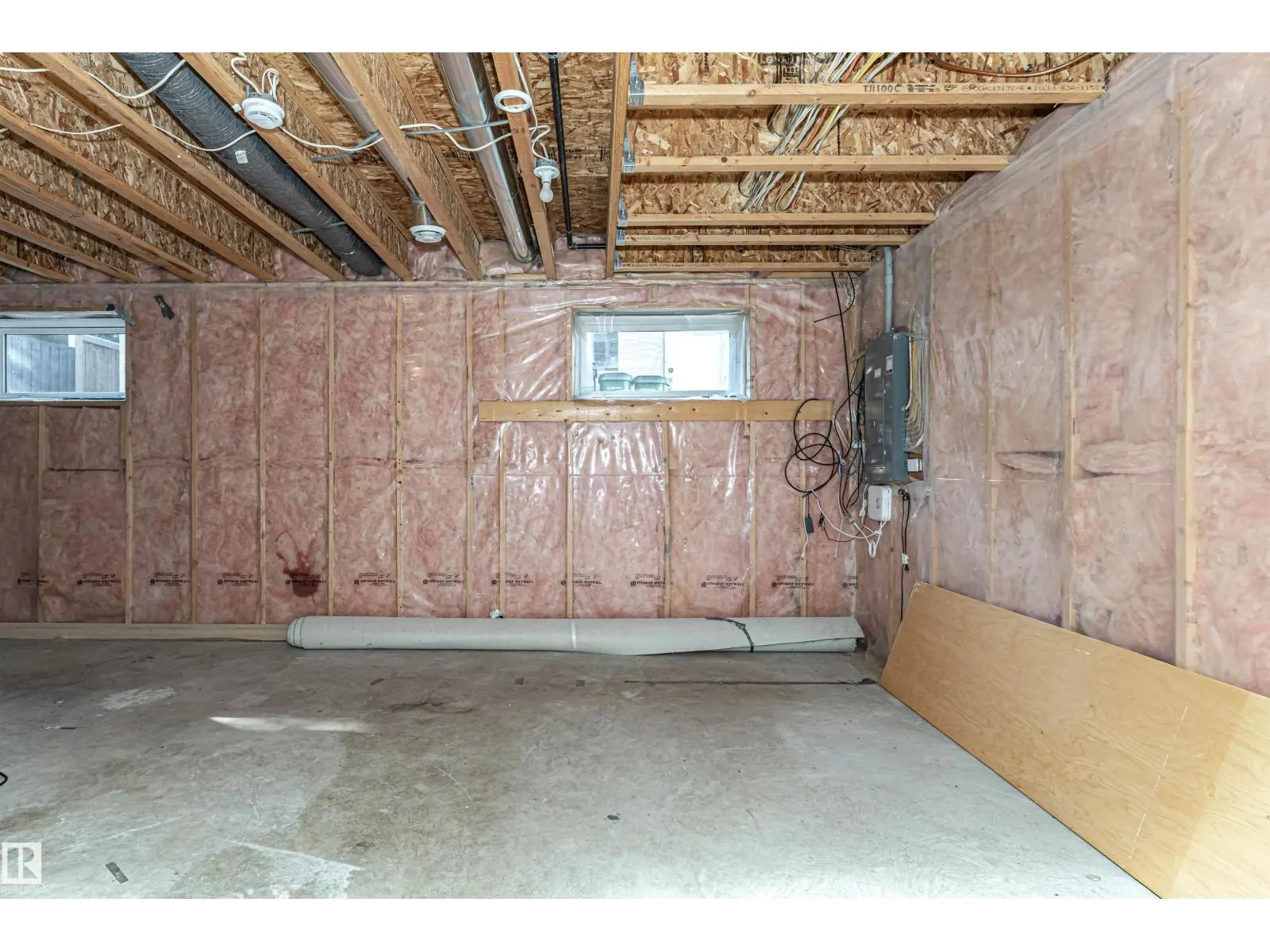 6511 109 ST NW