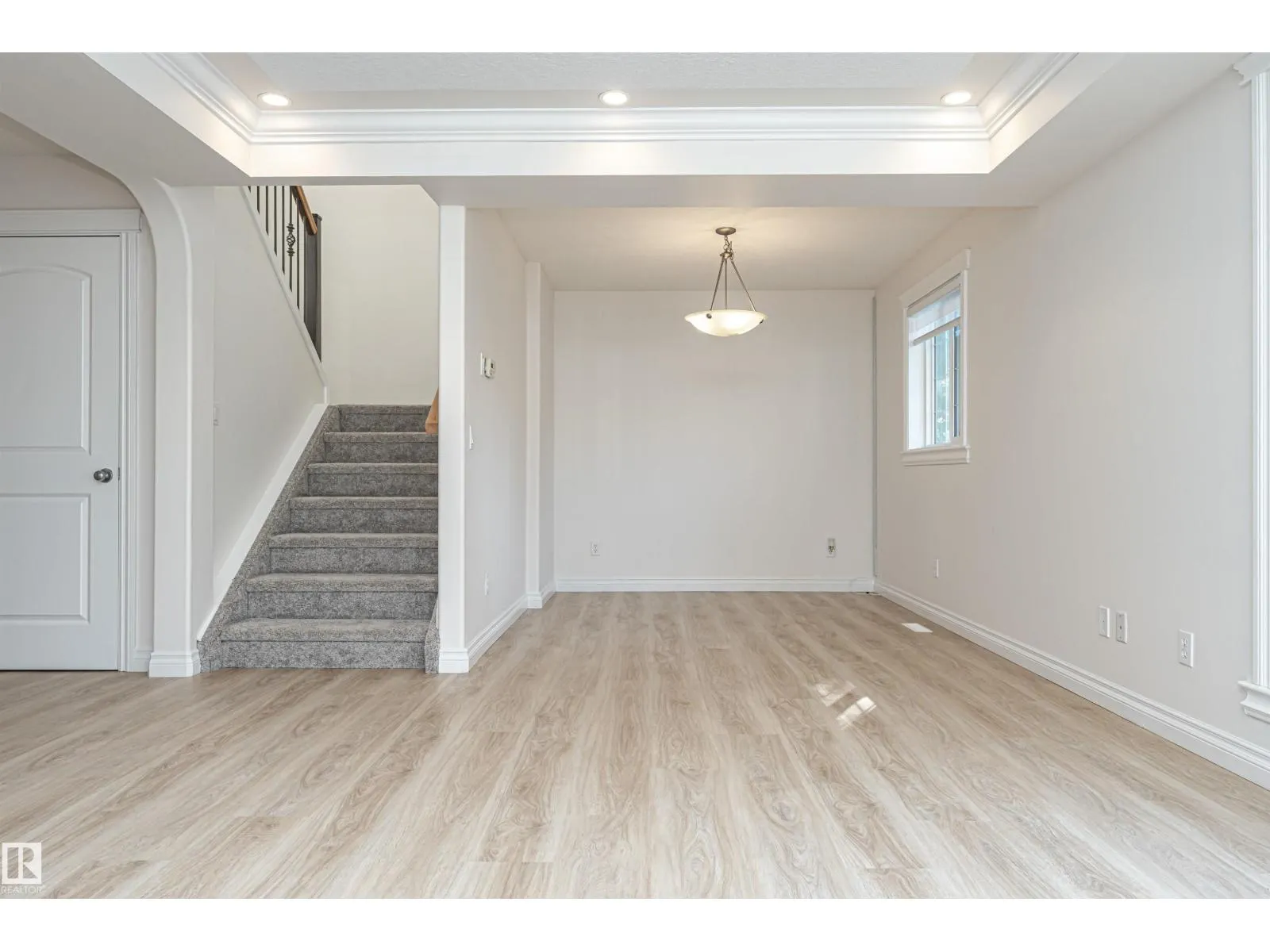 6511 109 ST NW