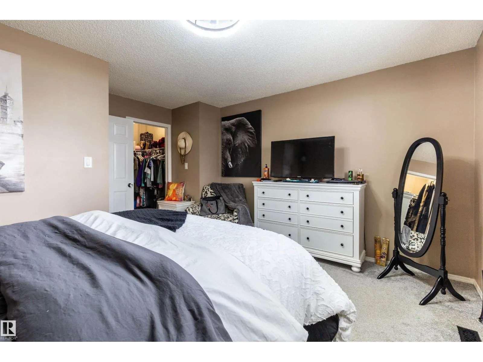 #45 451 HYNDMAN CR NW