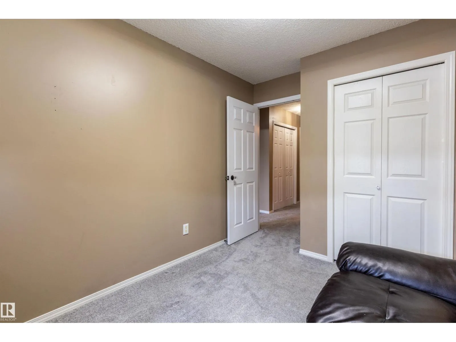 #45 451 HYNDMAN CR NW
