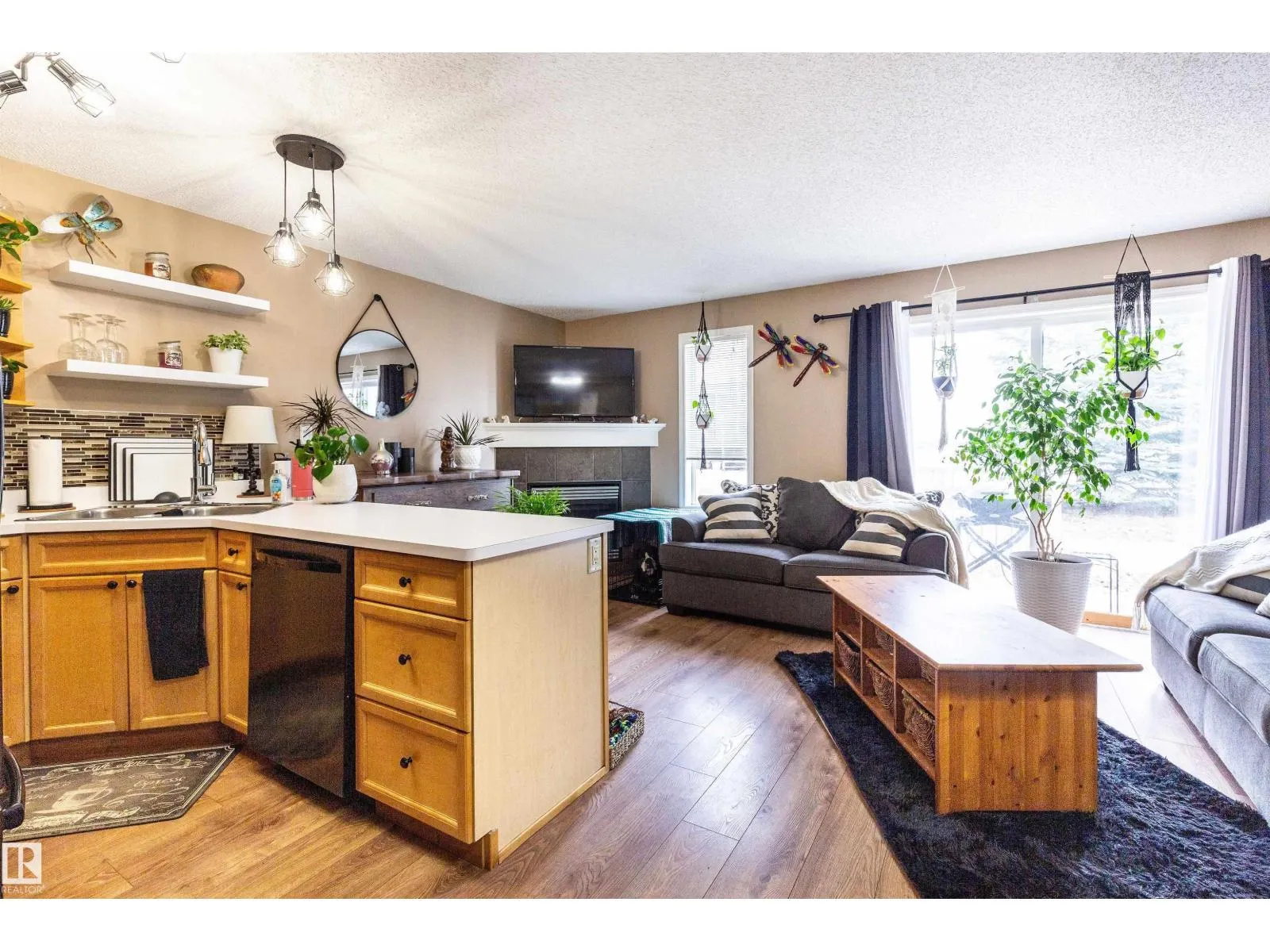 #45 451 HYNDMAN CR NW
