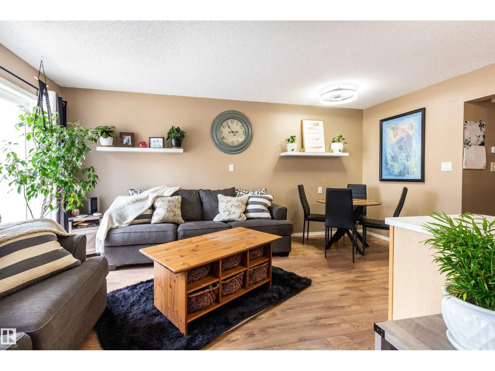 #45 451 HYNDMAN CR NW