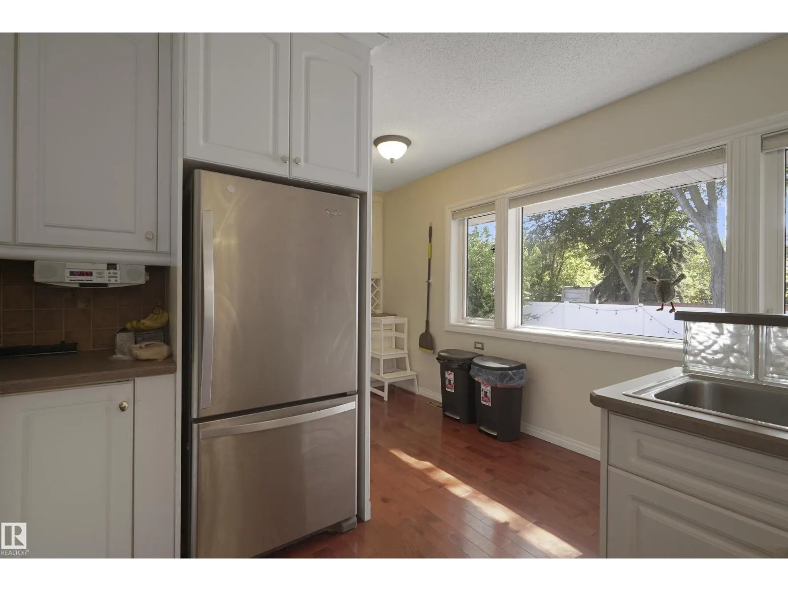 7804 92 AV NW