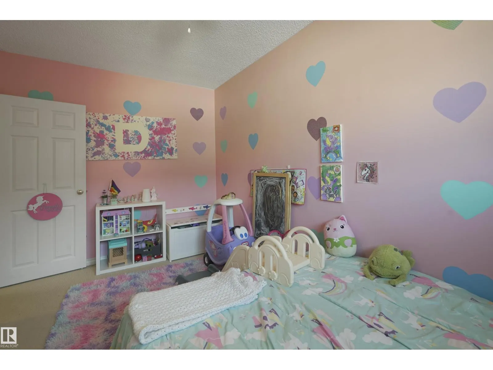 7804 92 AV NW