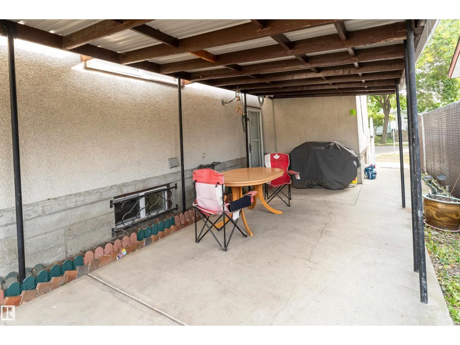 11920 45 ST NW