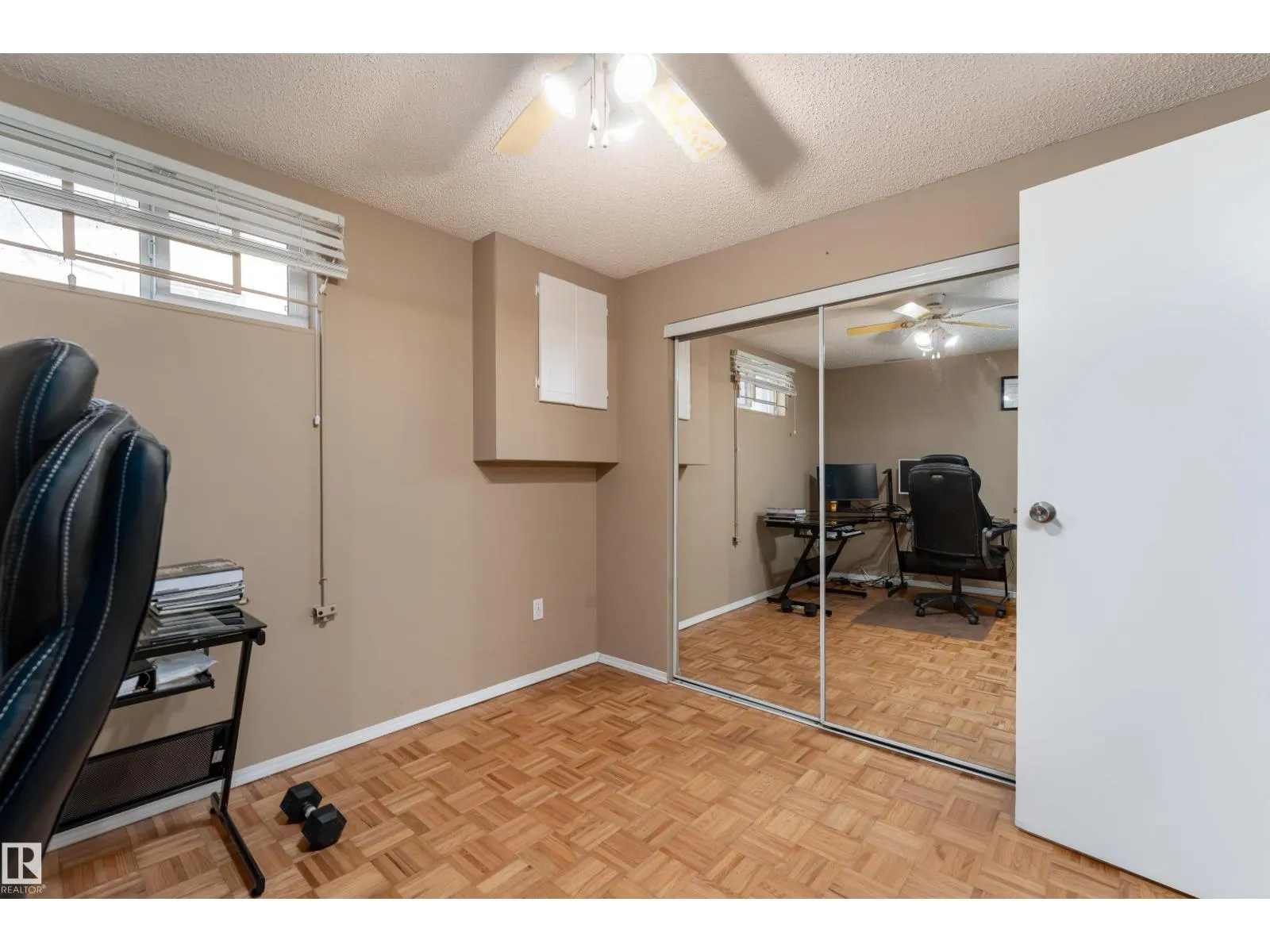 11920 45 ST NW