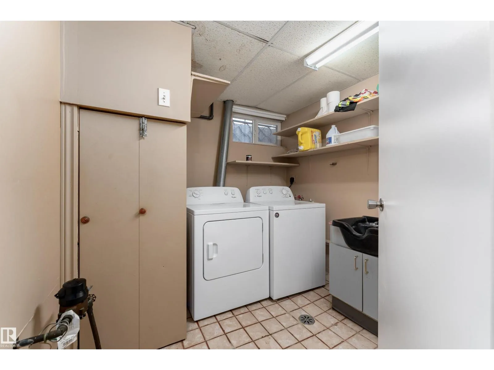 11920 45 ST NW