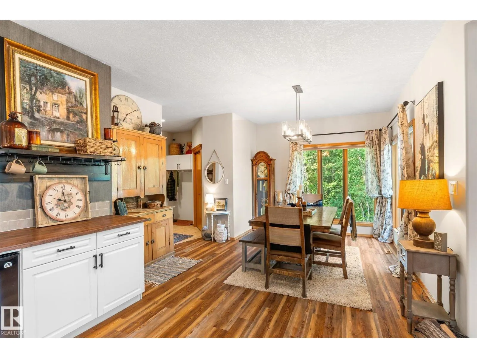 #171 51268 RGE ROAD 204