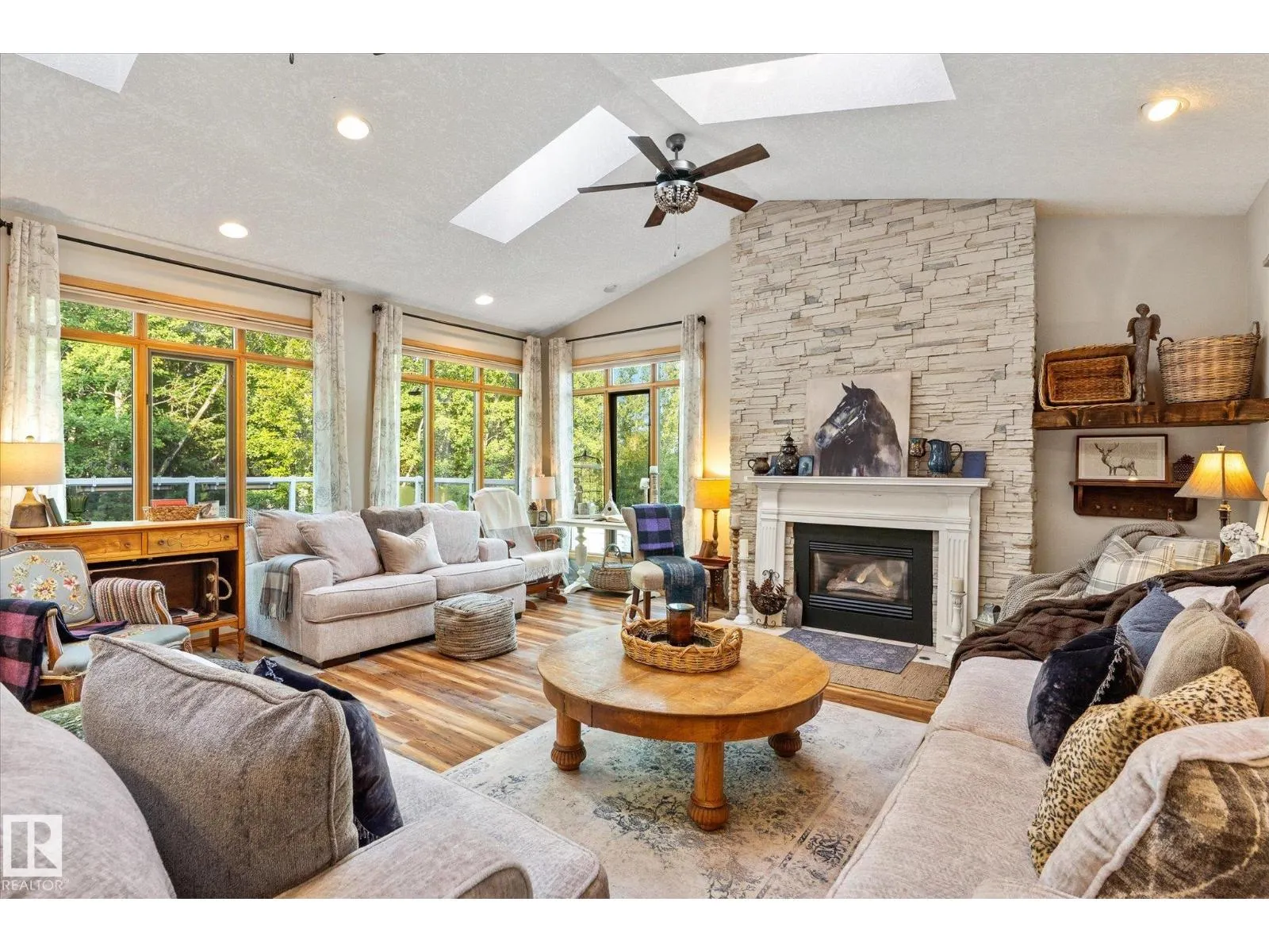 #171 51268 RGE ROAD 204