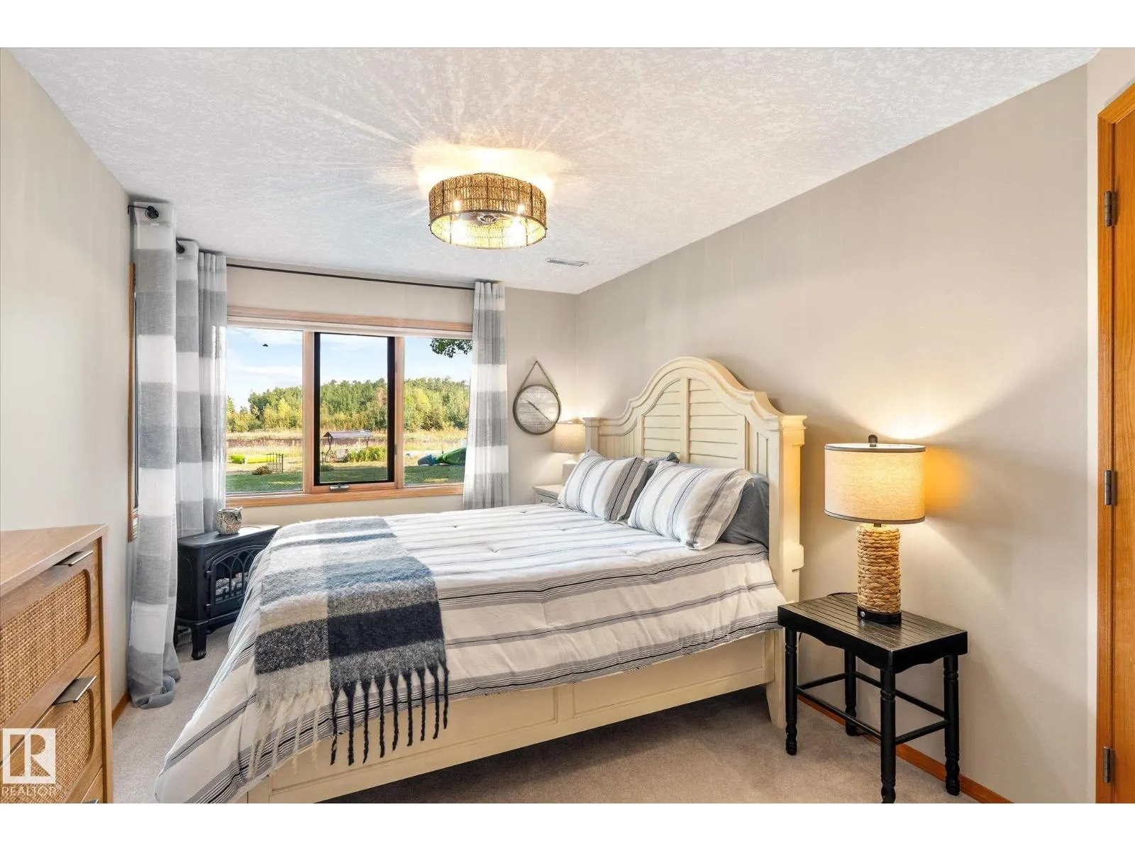 #171 51268 RGE ROAD 204