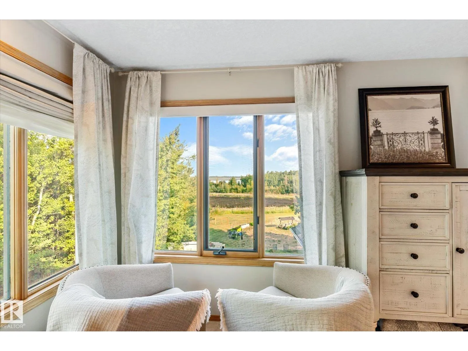 #171 51268 RGE ROAD 204