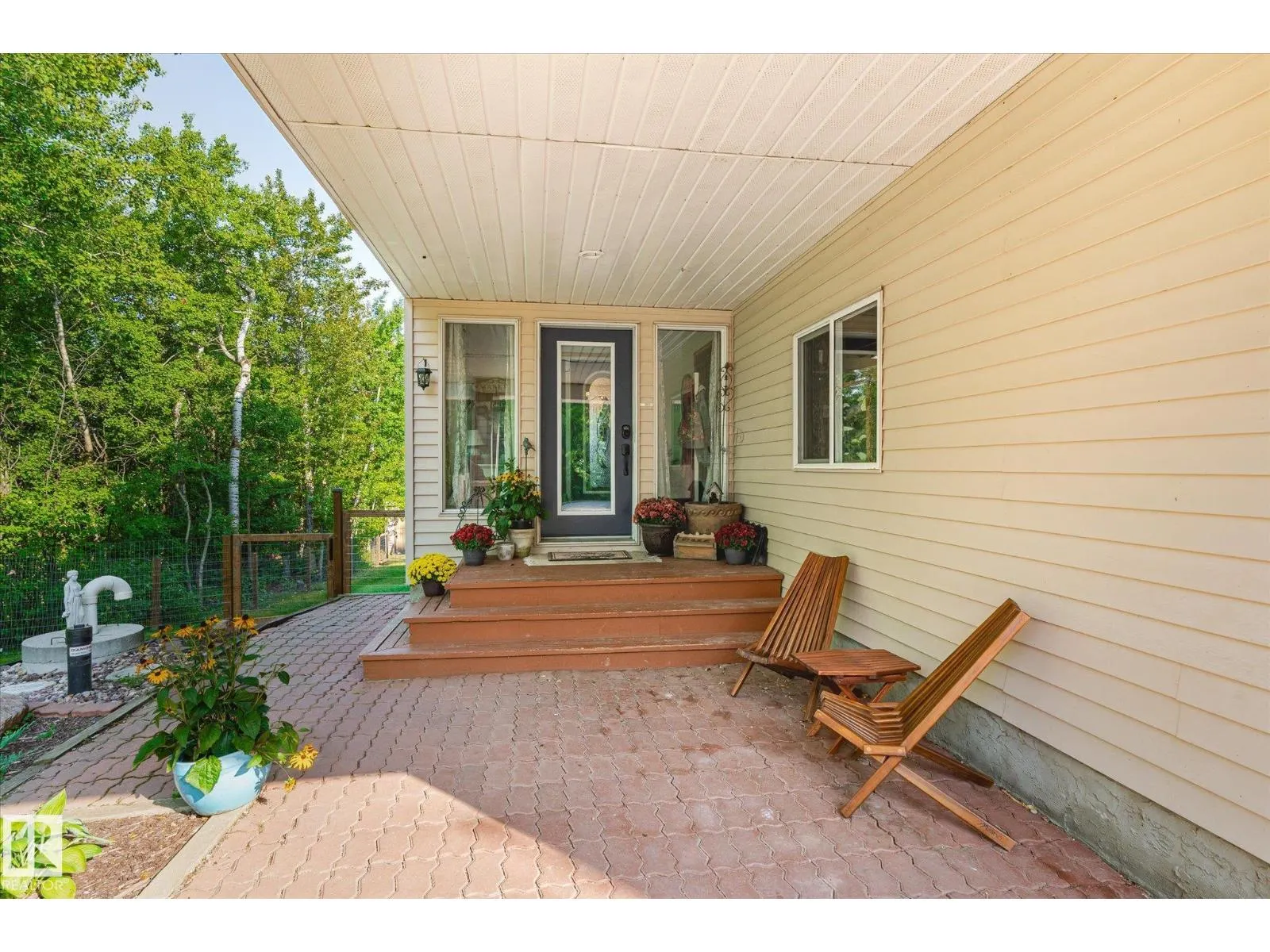 #171 51268 RGE ROAD 204