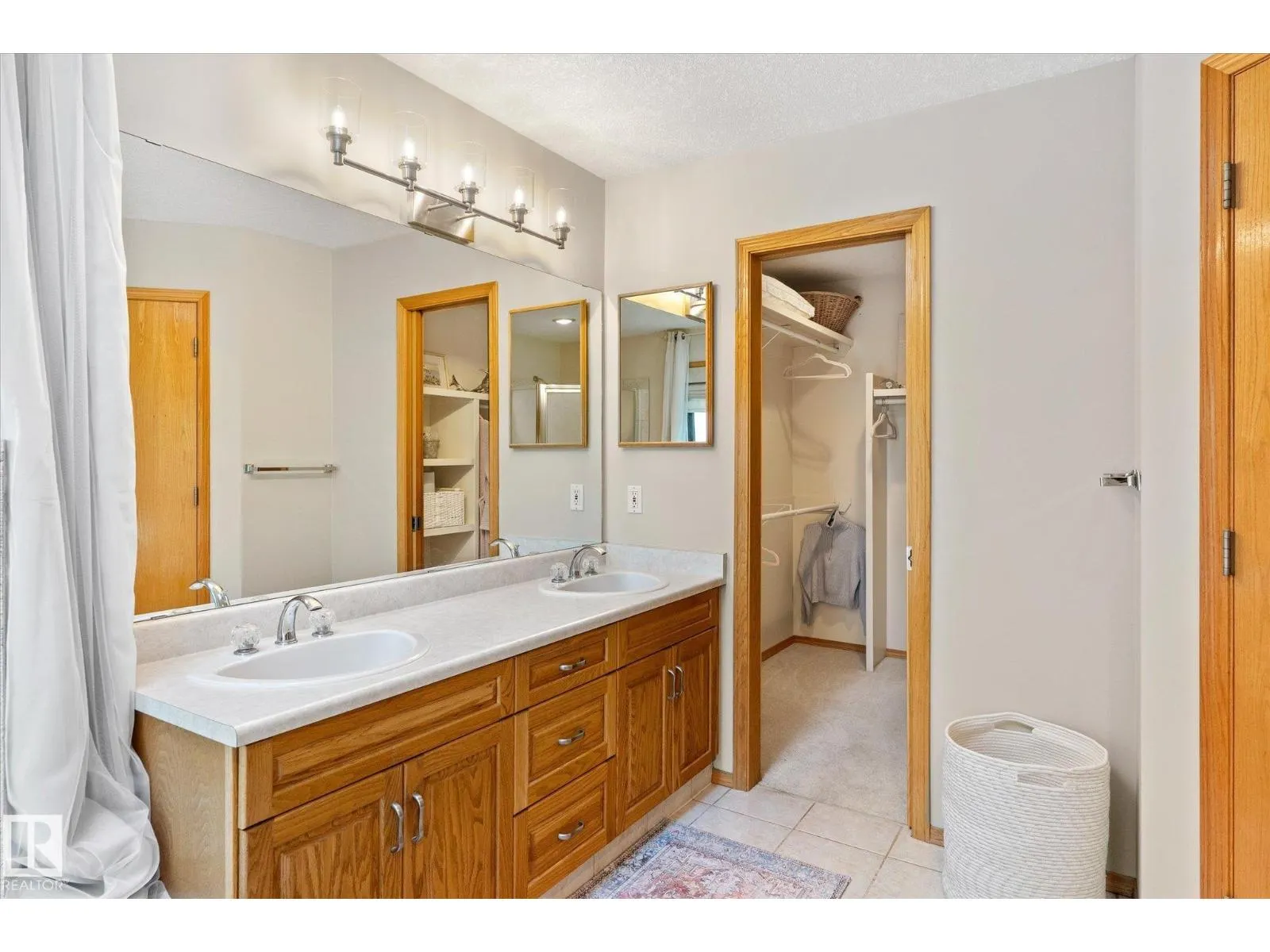 #171 51268 RGE ROAD 204