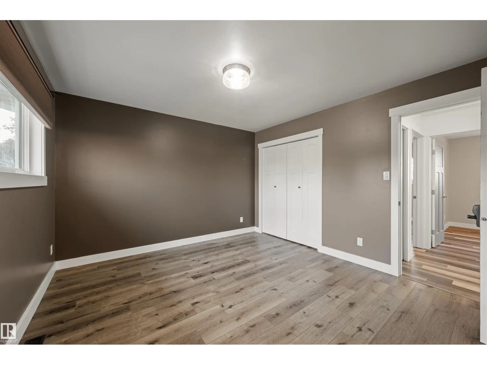 47 VENTNOR PL