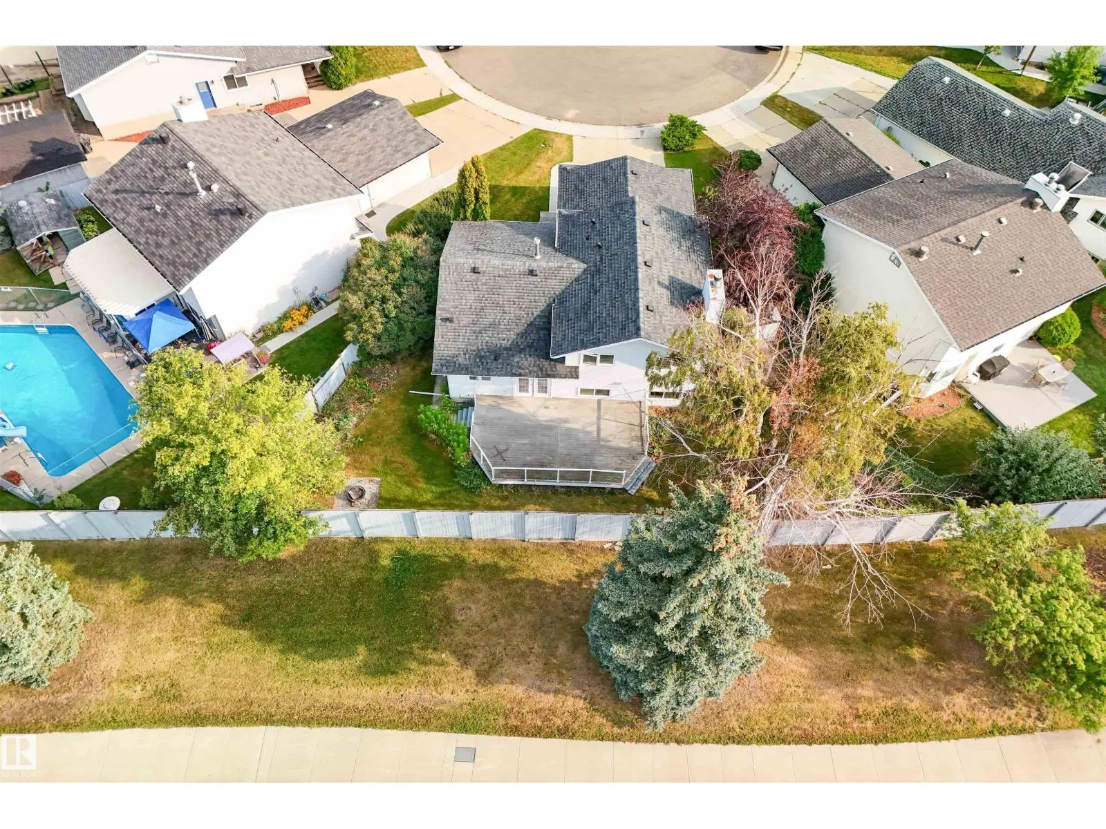 47 VENTNOR PL