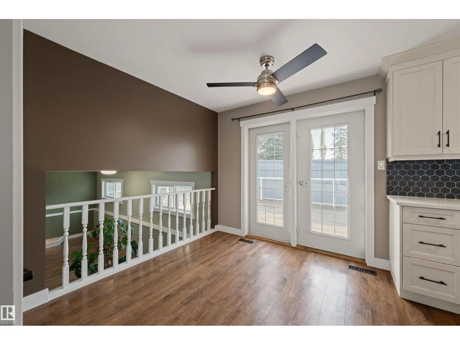 47 VENTNOR PL