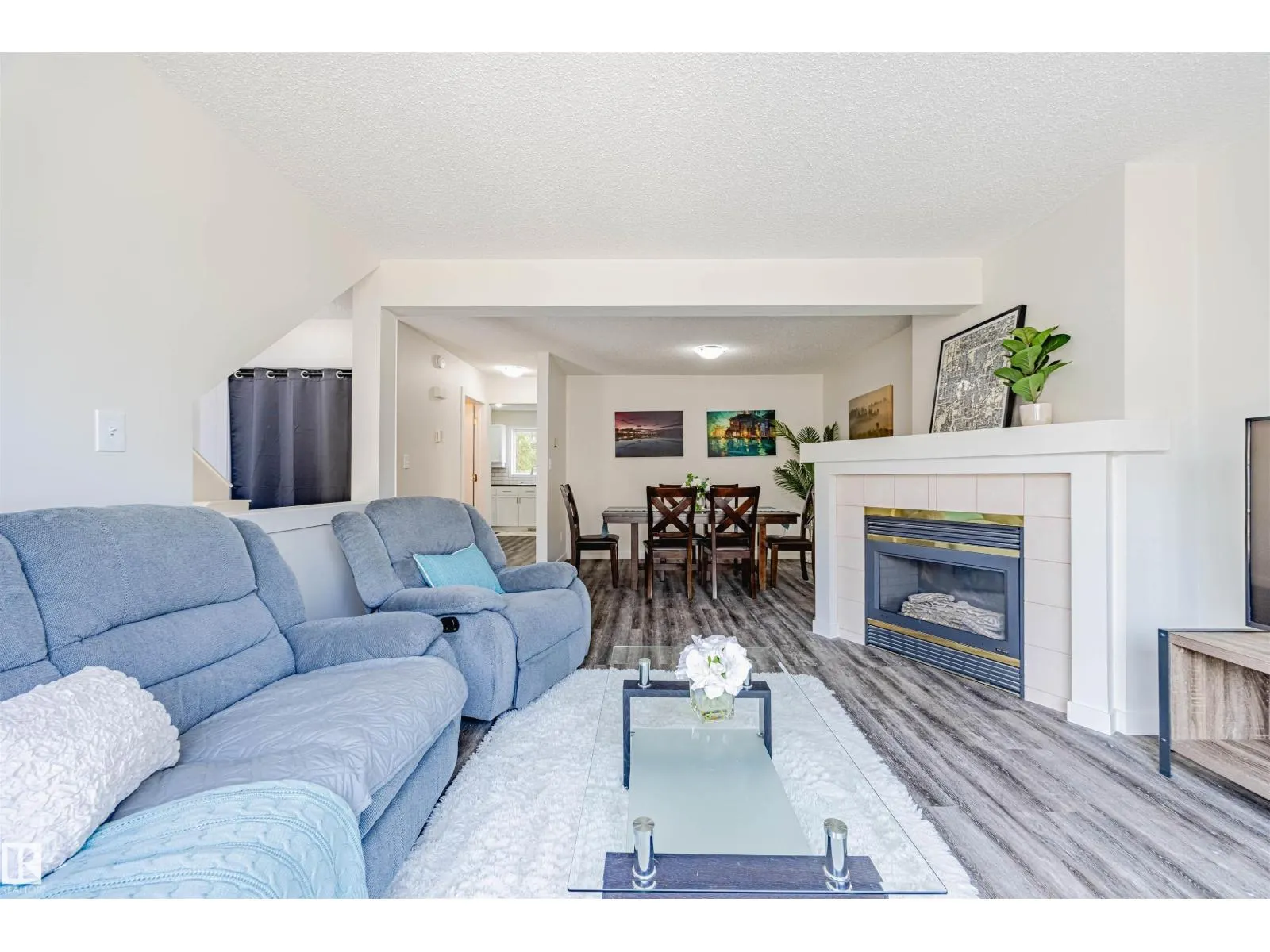 17622 96 AV NW