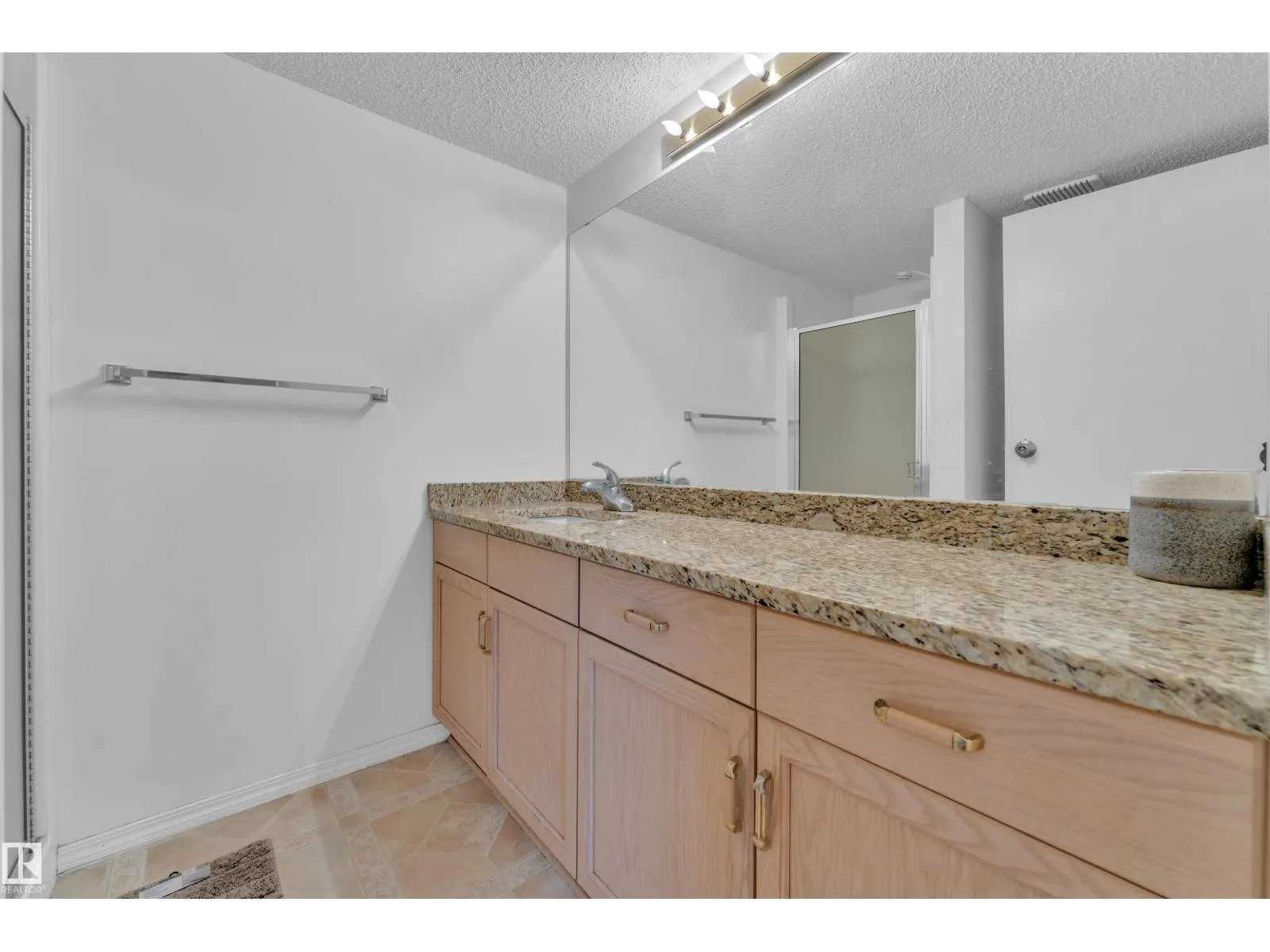 #306 18020 95 AV NW