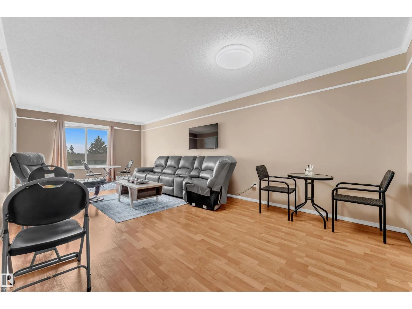 #306 18020 95 AV NW