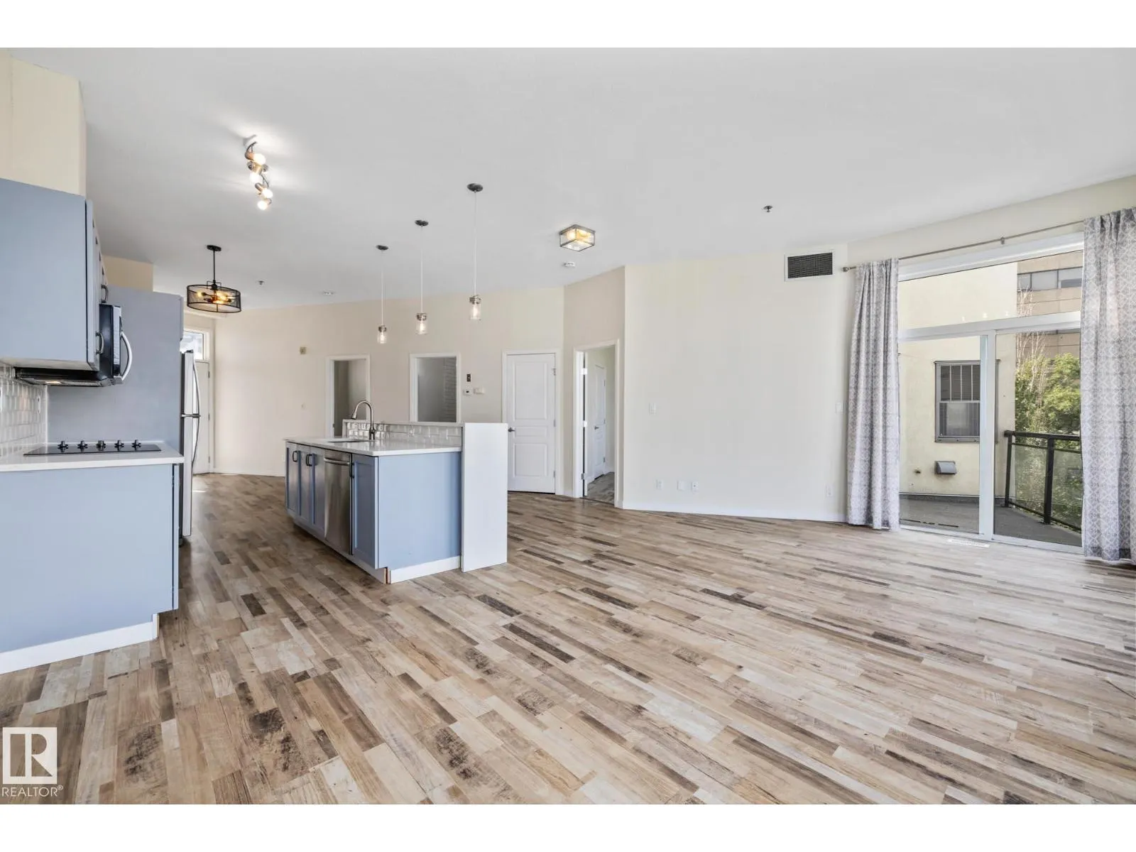 #505 10147 112 ST NW