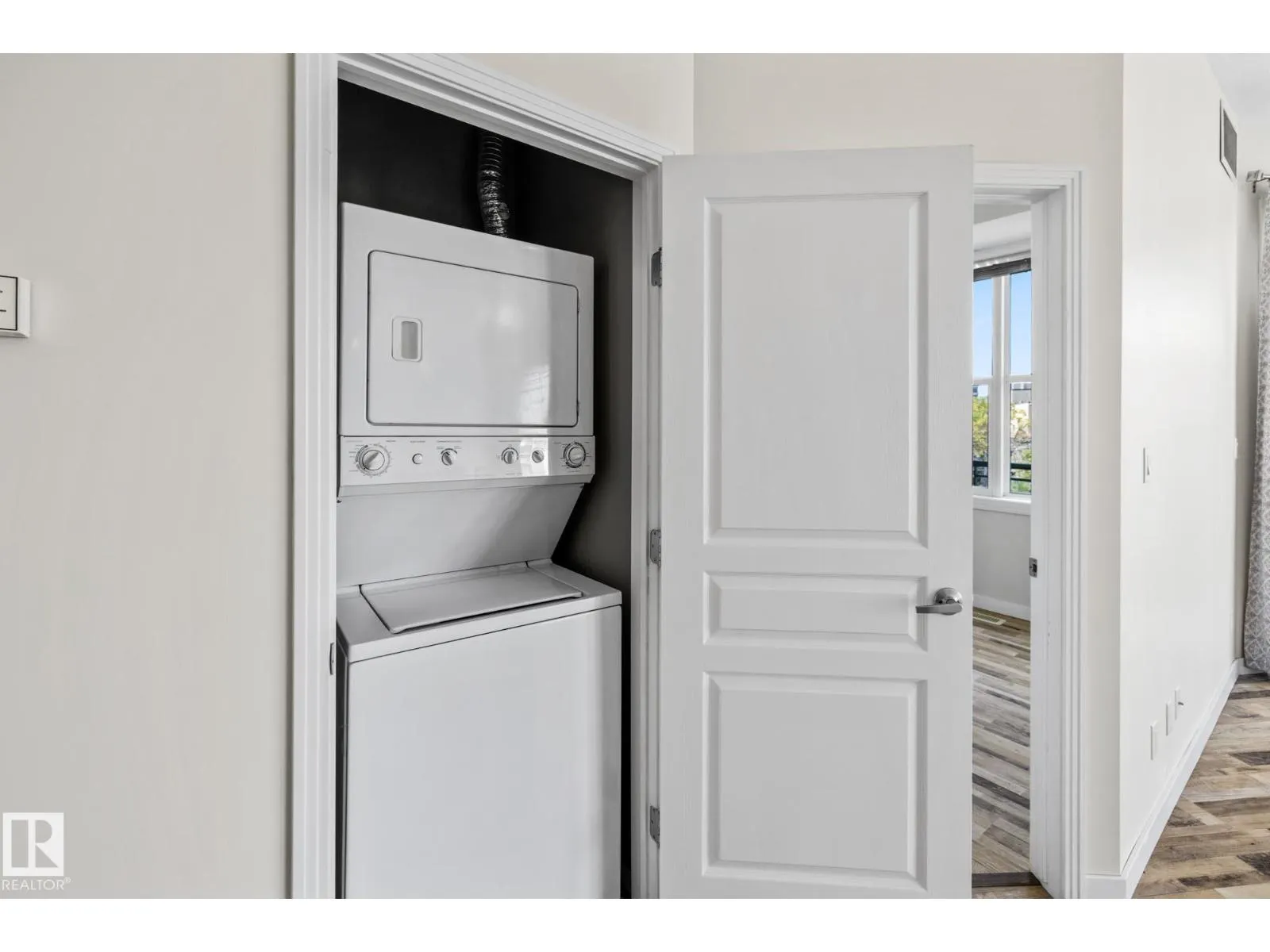 #505 10147 112 ST NW