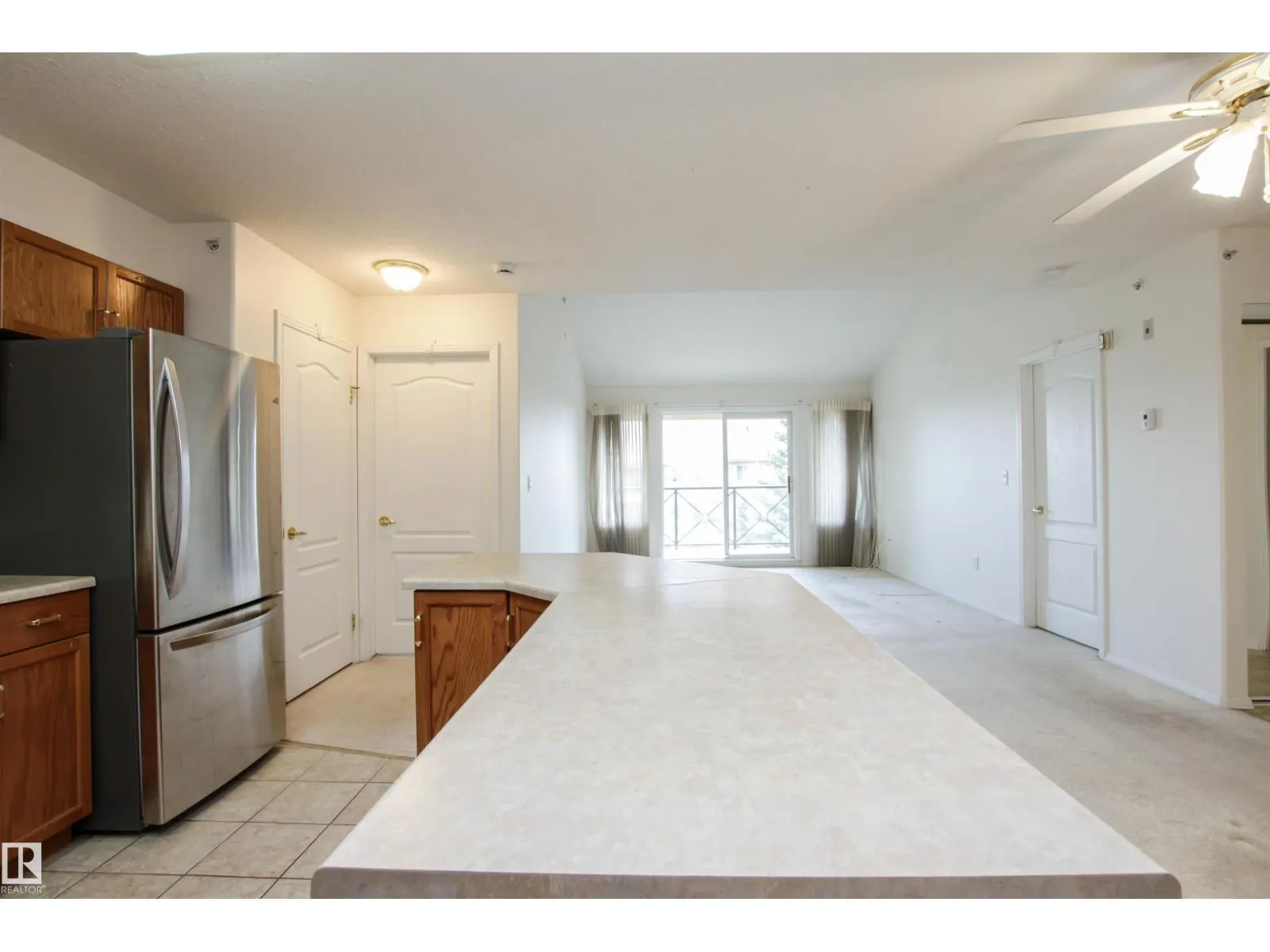 8912 156 ST NW