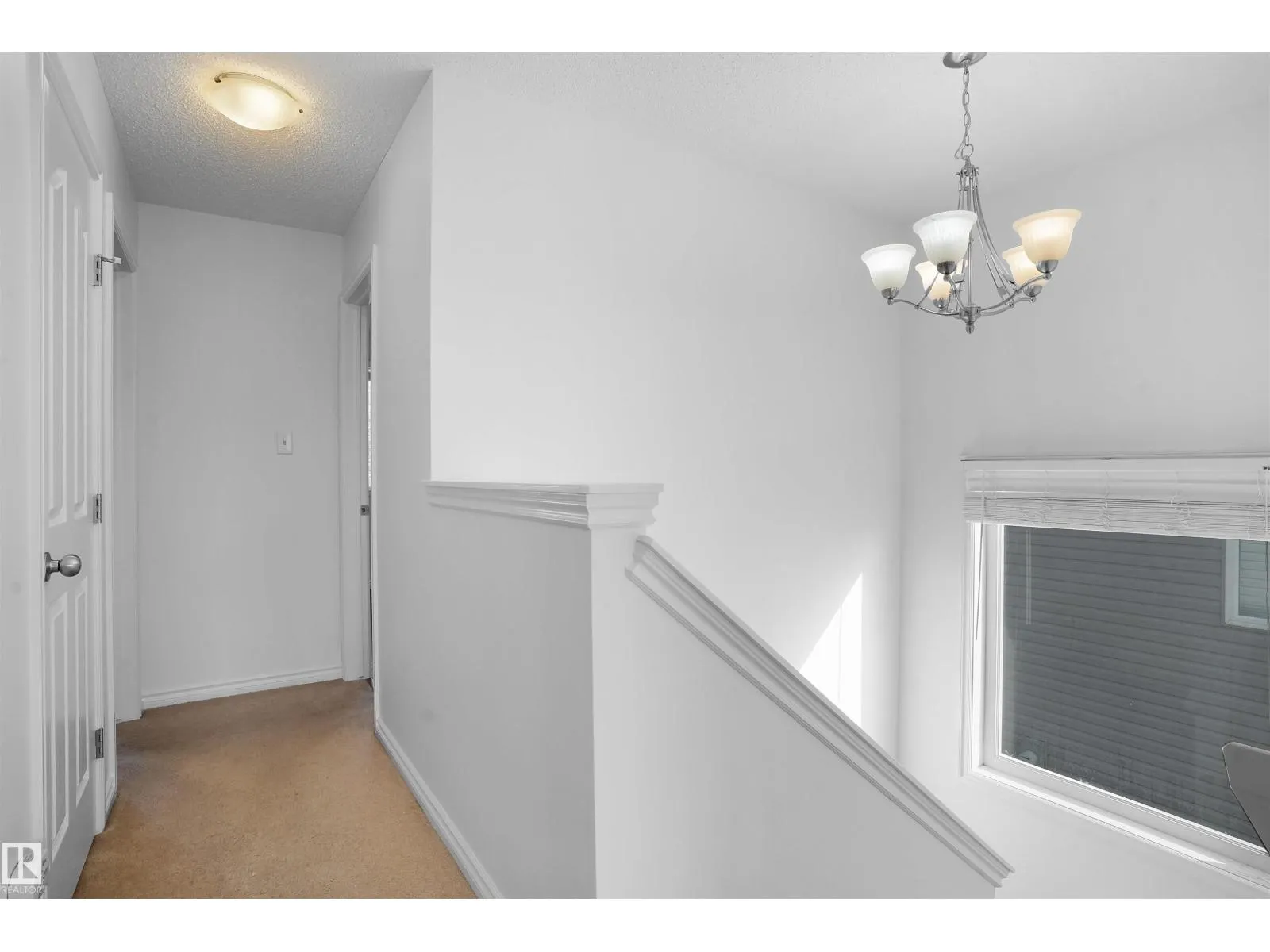 1813 28 ST NW