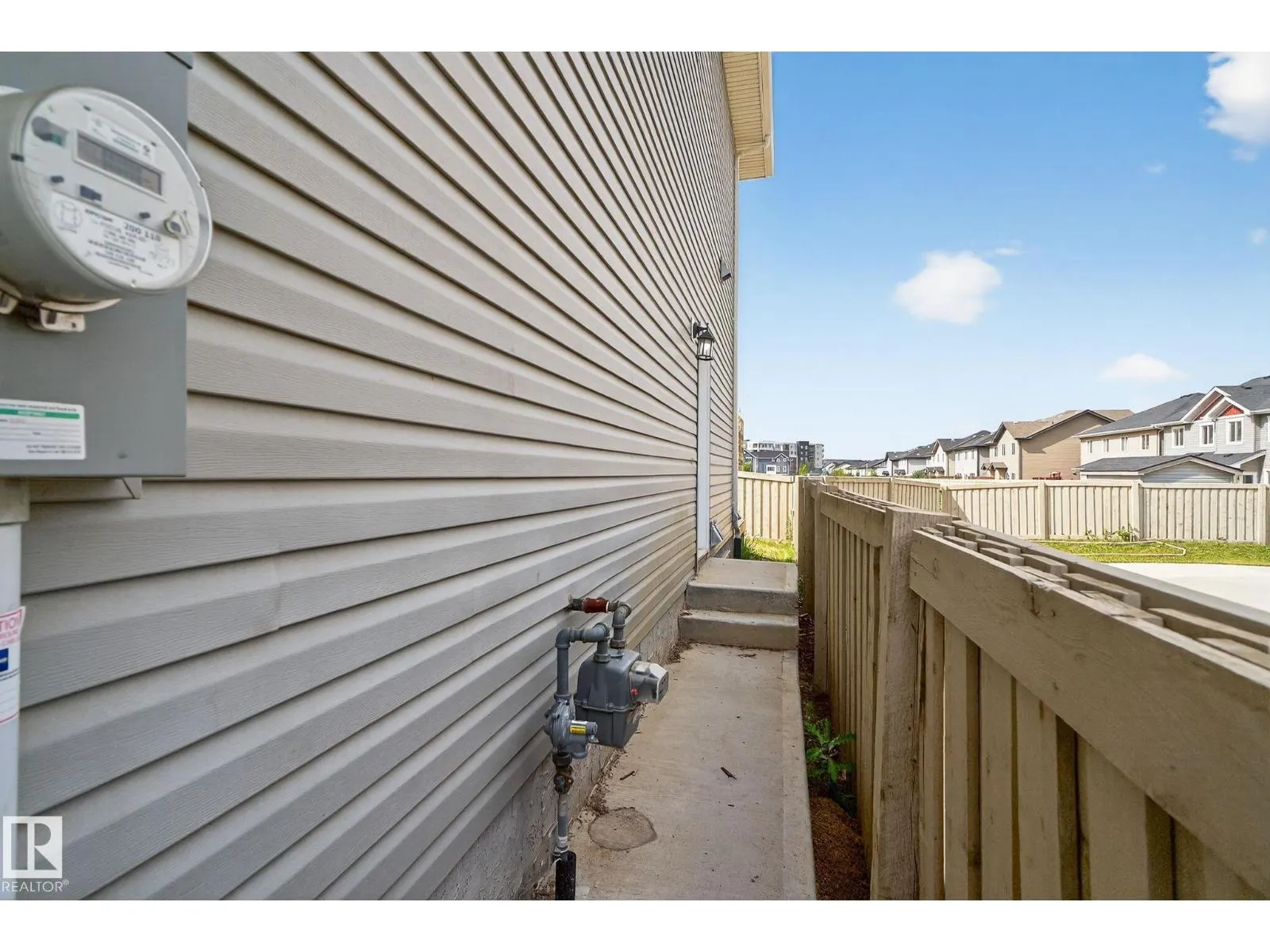 4883 ALWOOD PT SW