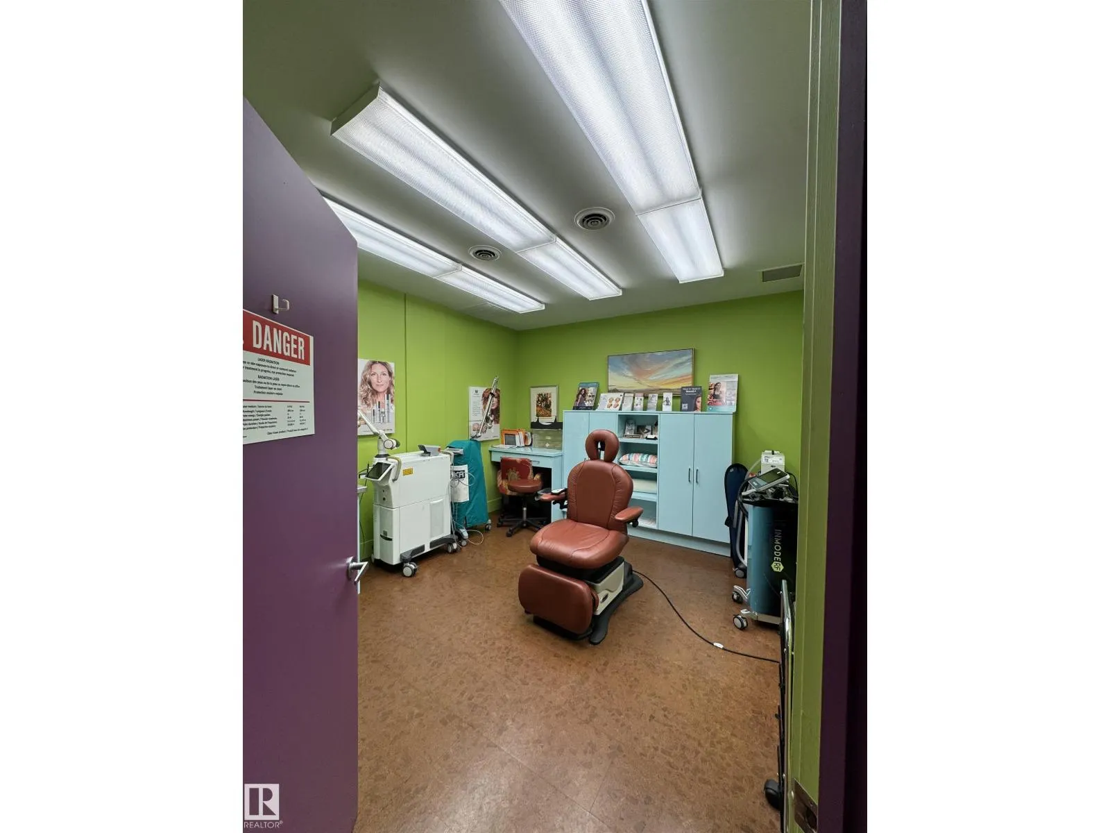#101A 4419 50 Avenue
