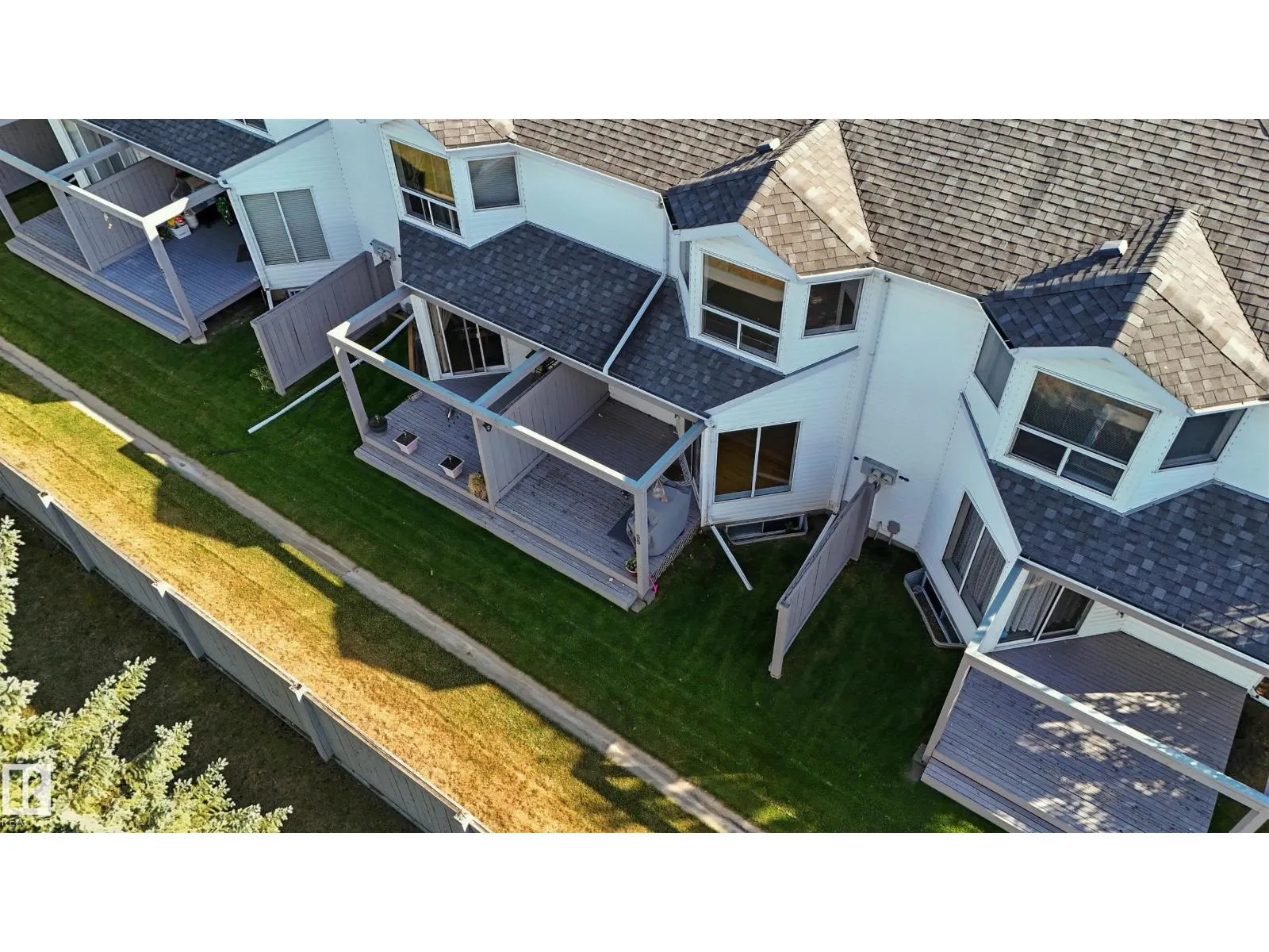 #55 603 YOUVILLE E NW