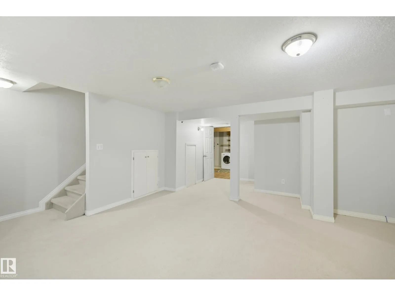 #55 603 YOUVILLE E NW