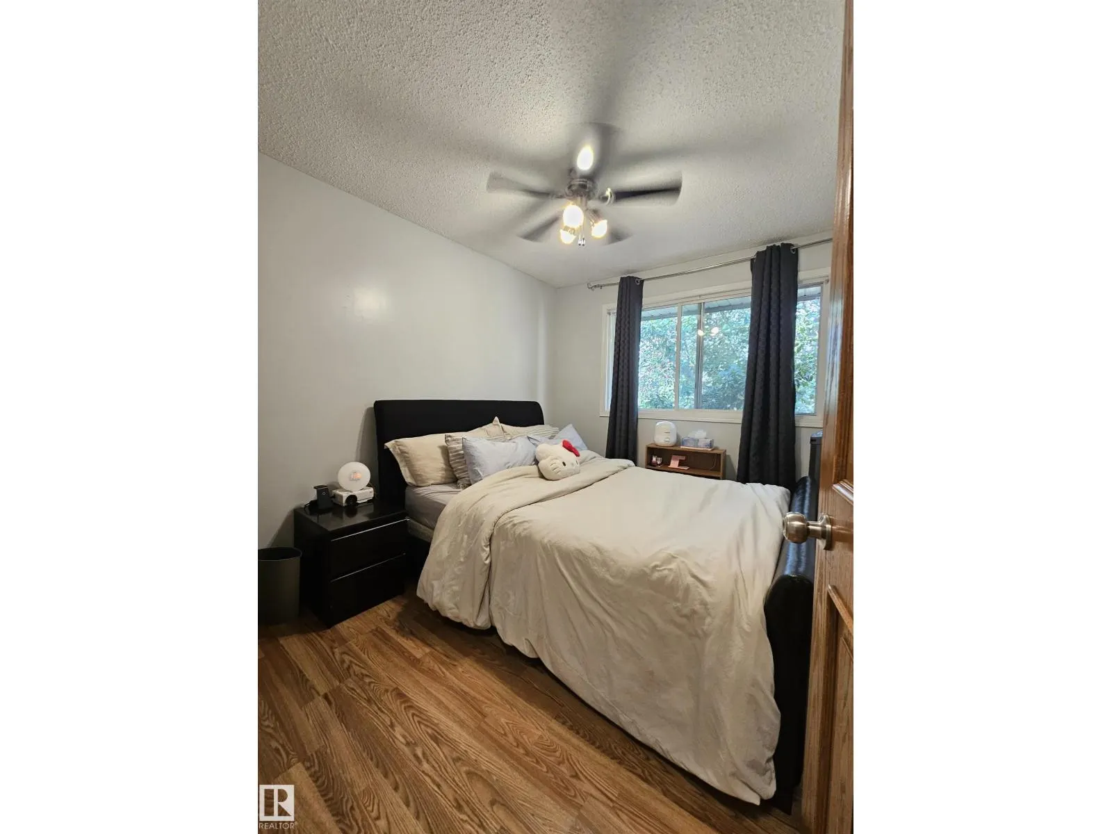 18277 84 AV NW