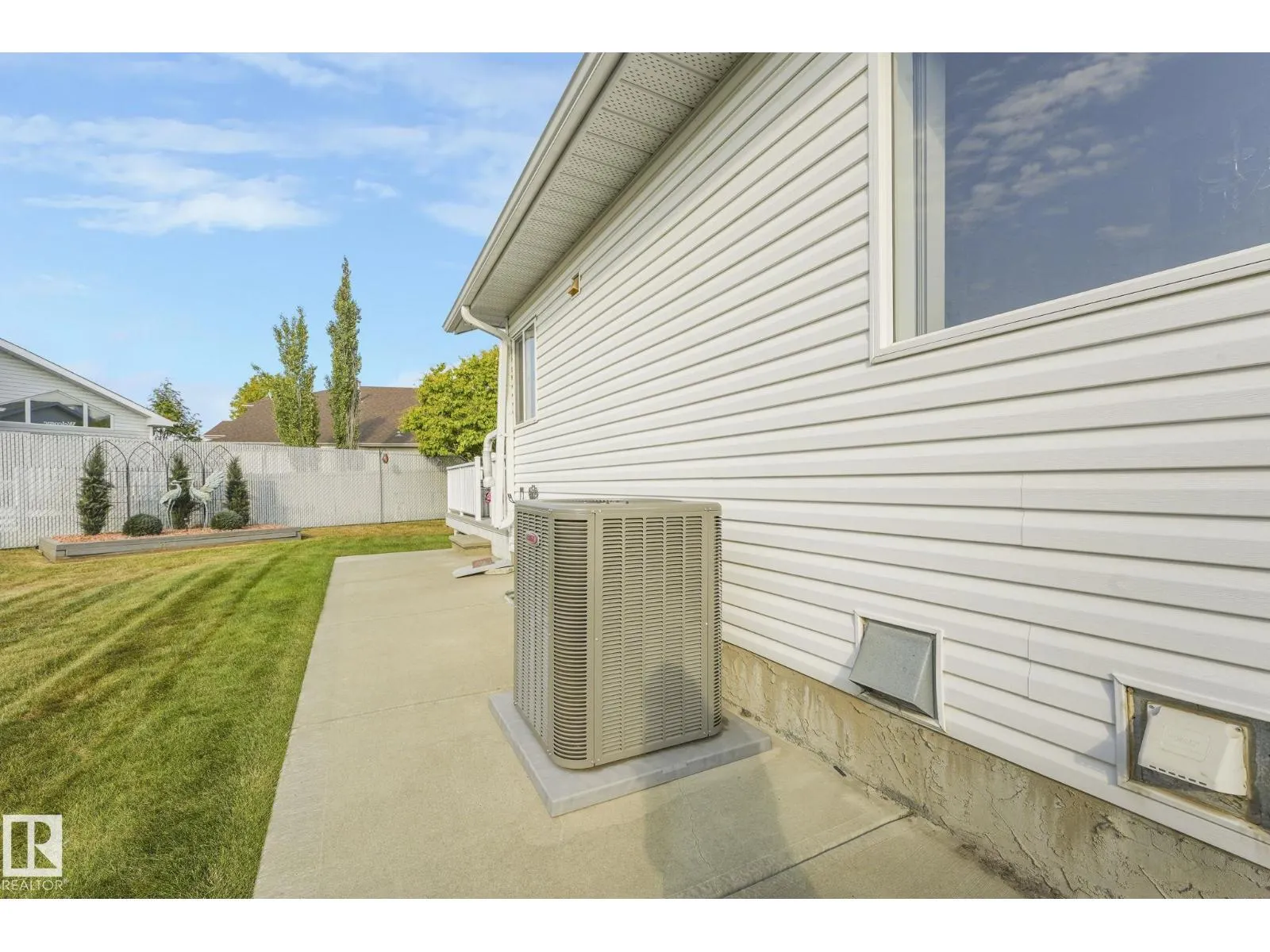 12812 146 AV NW