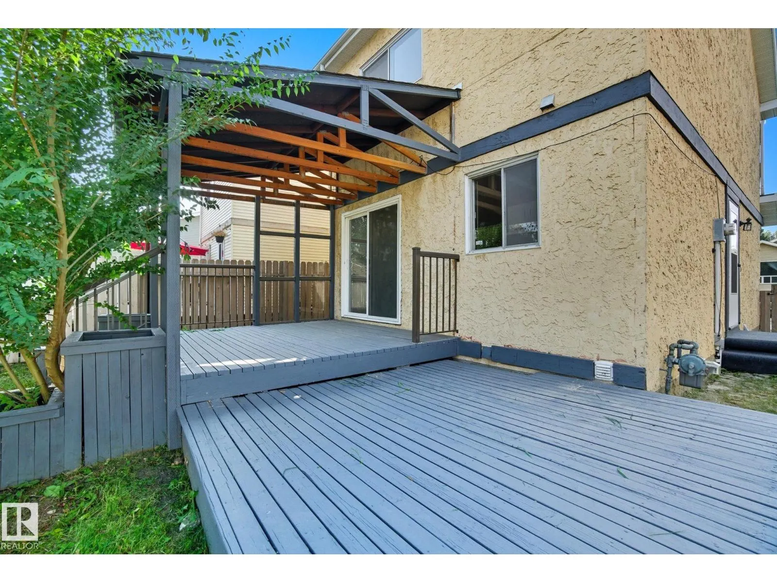 121 KIRKWOOD WY NW