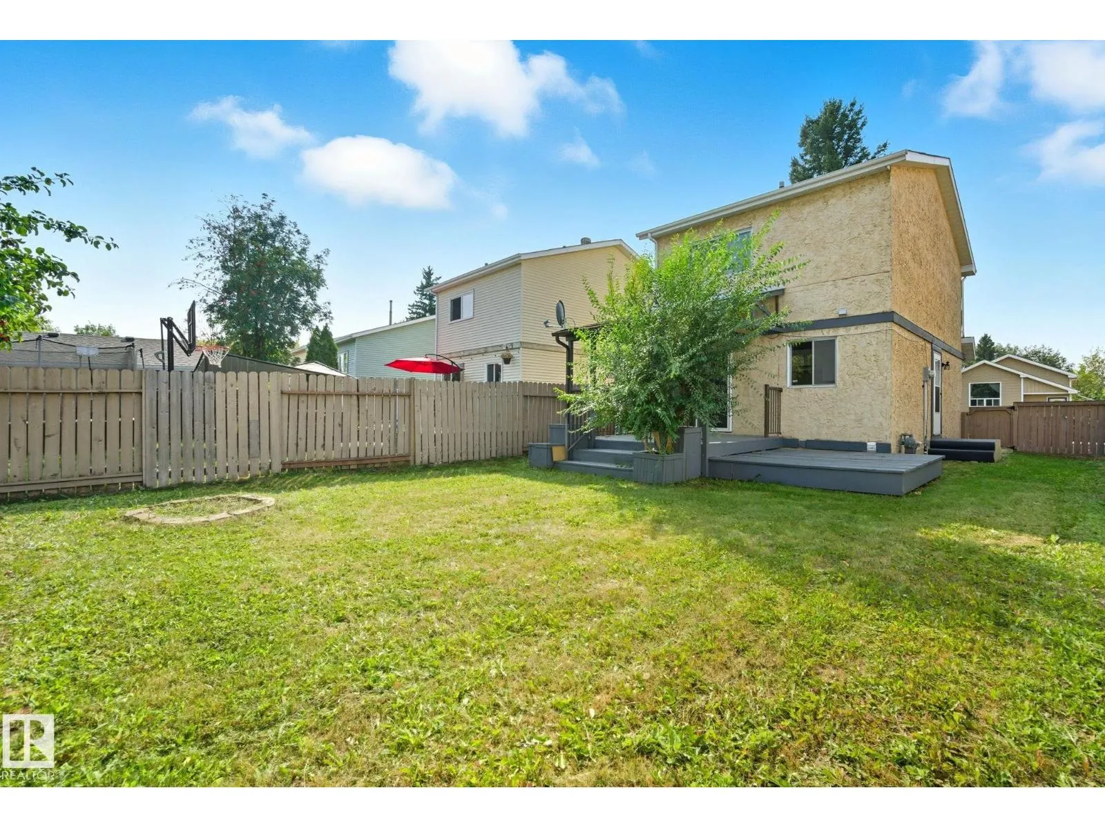 121 KIRKWOOD WY NW
