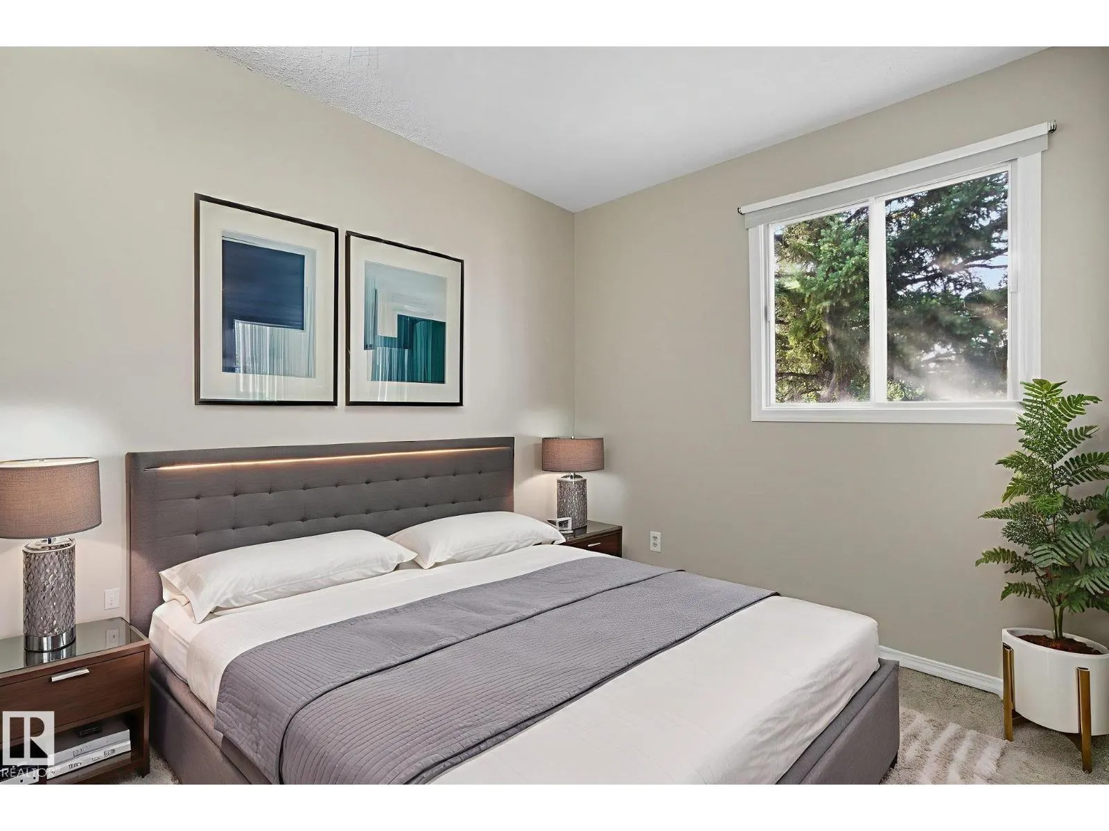 121 KIRKWOOD WY NW