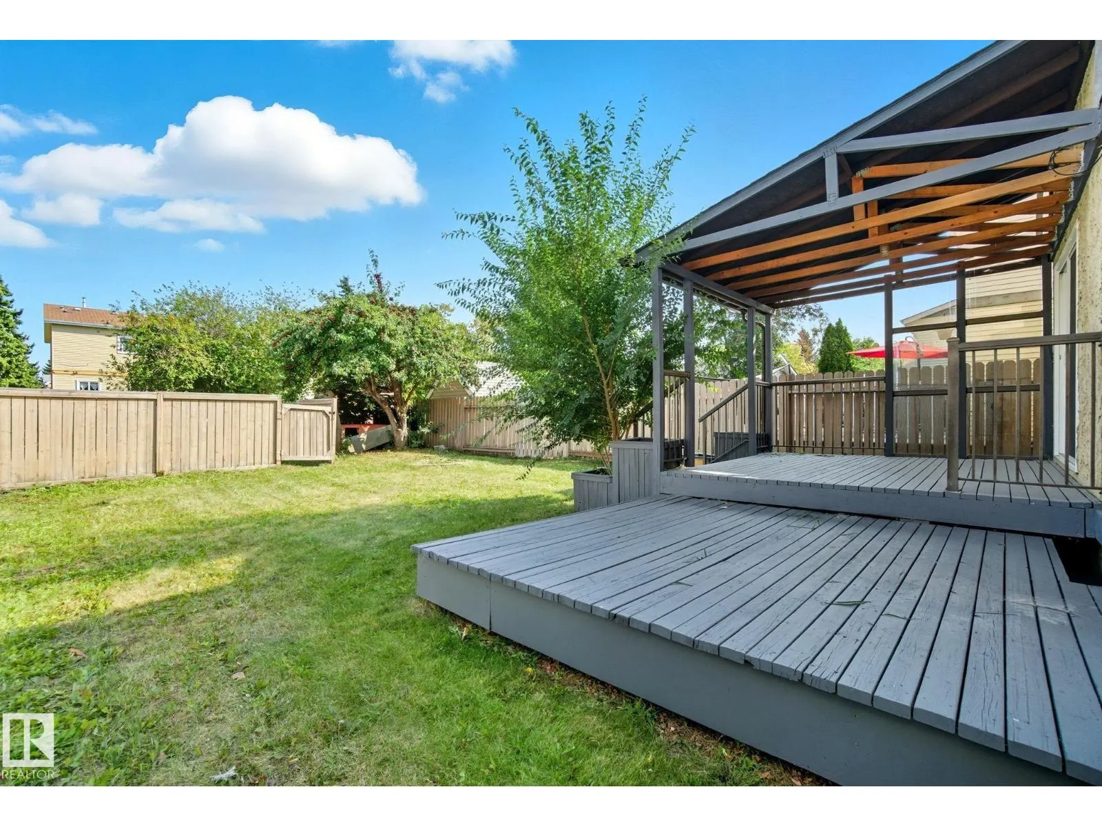 121 KIRKWOOD WY NW
